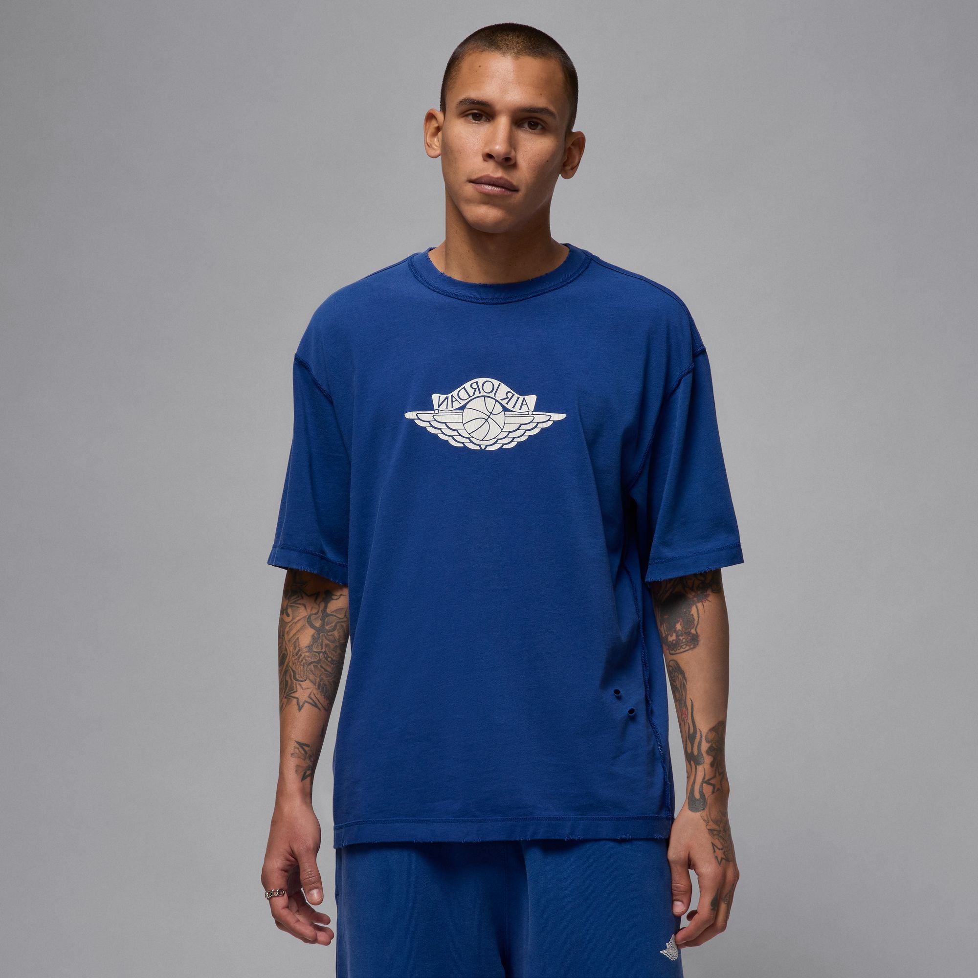 M J RARE AIR WSH 85 SS CREW