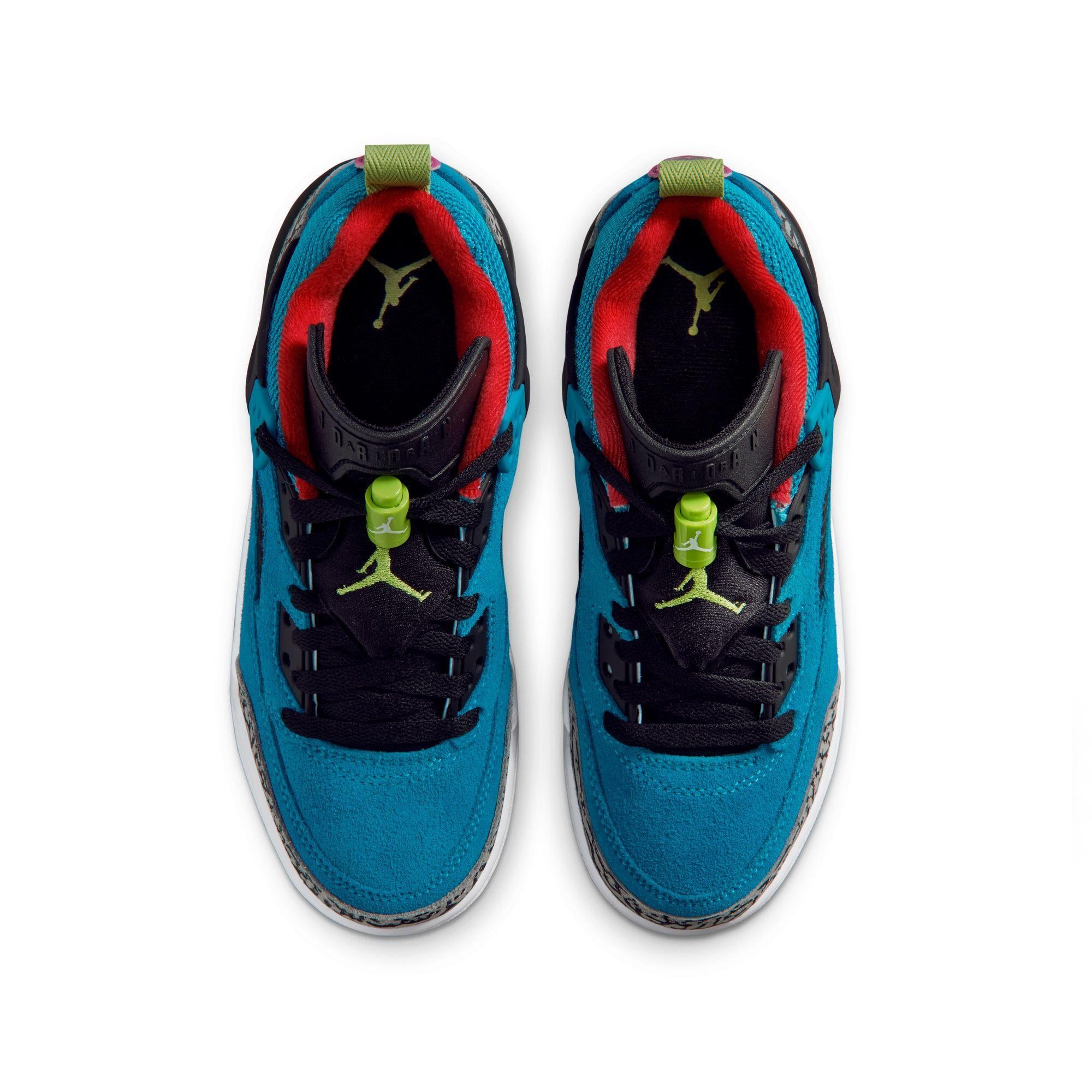 Jordan Spizike Low Gradeschool “Vivid Green”