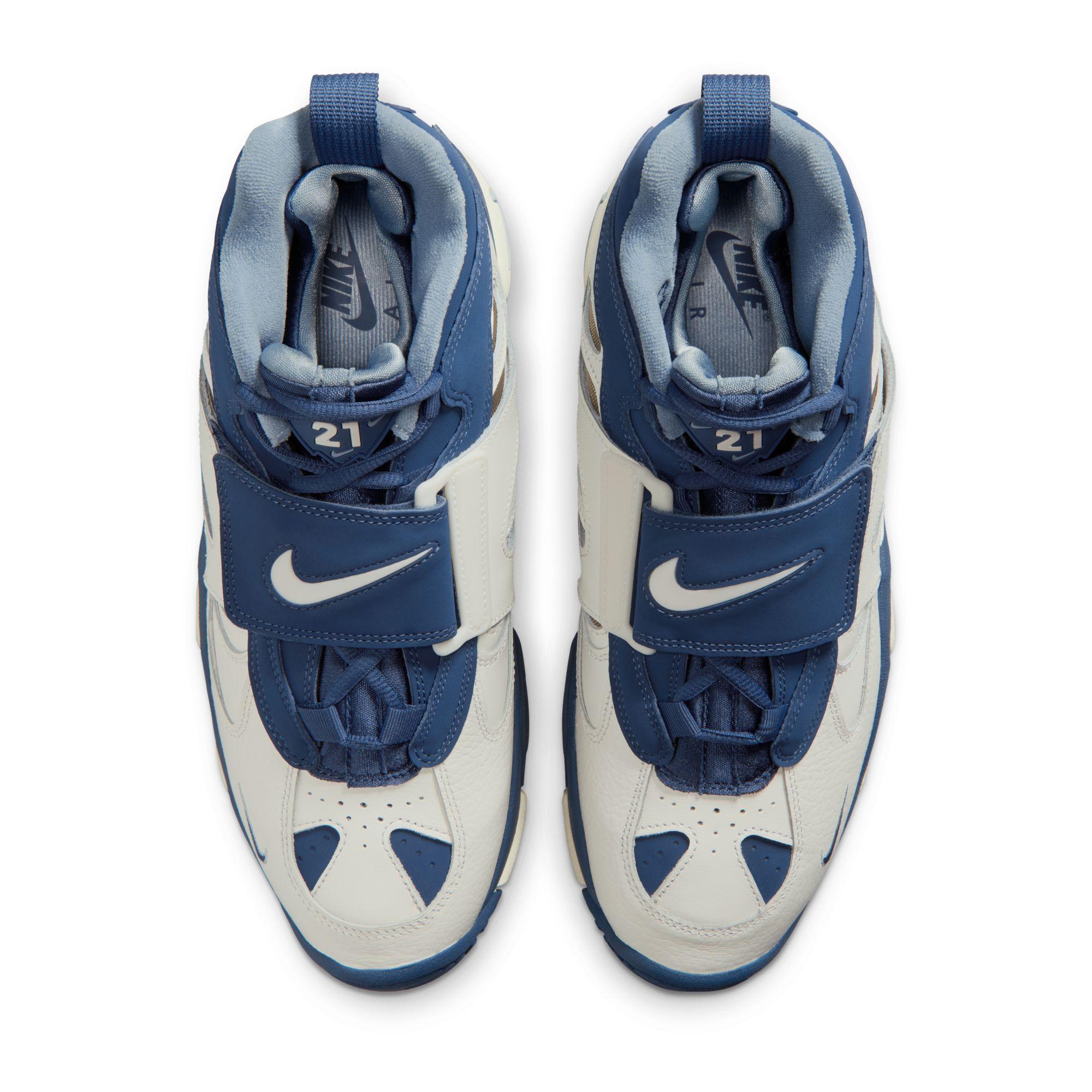 Nike Air Diamond Turf II “Sail and Blue Grey”
