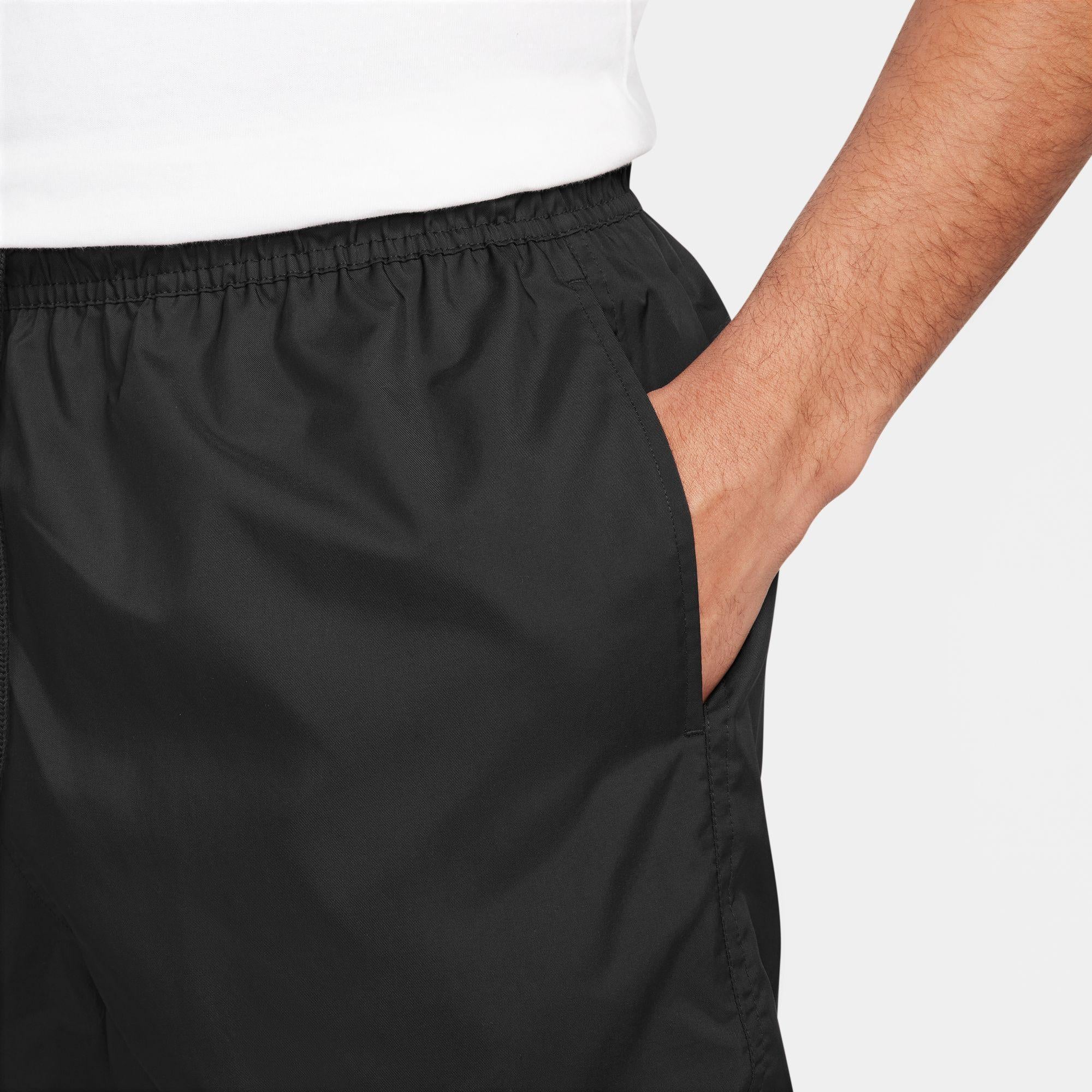 Nike Club Shorts “Black”