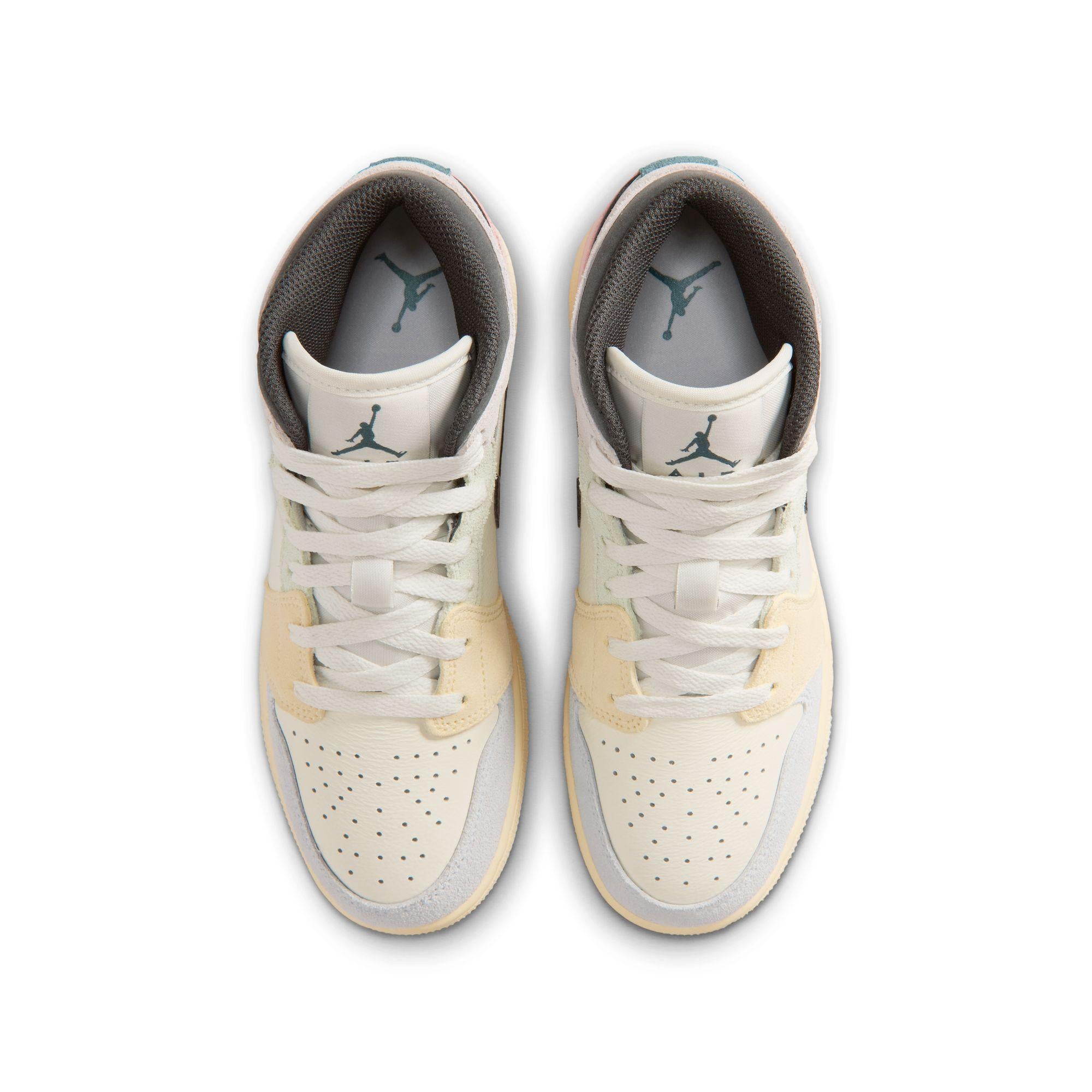 Air Jordan 1 Mid SE Gradeschool “Sail Pastels”