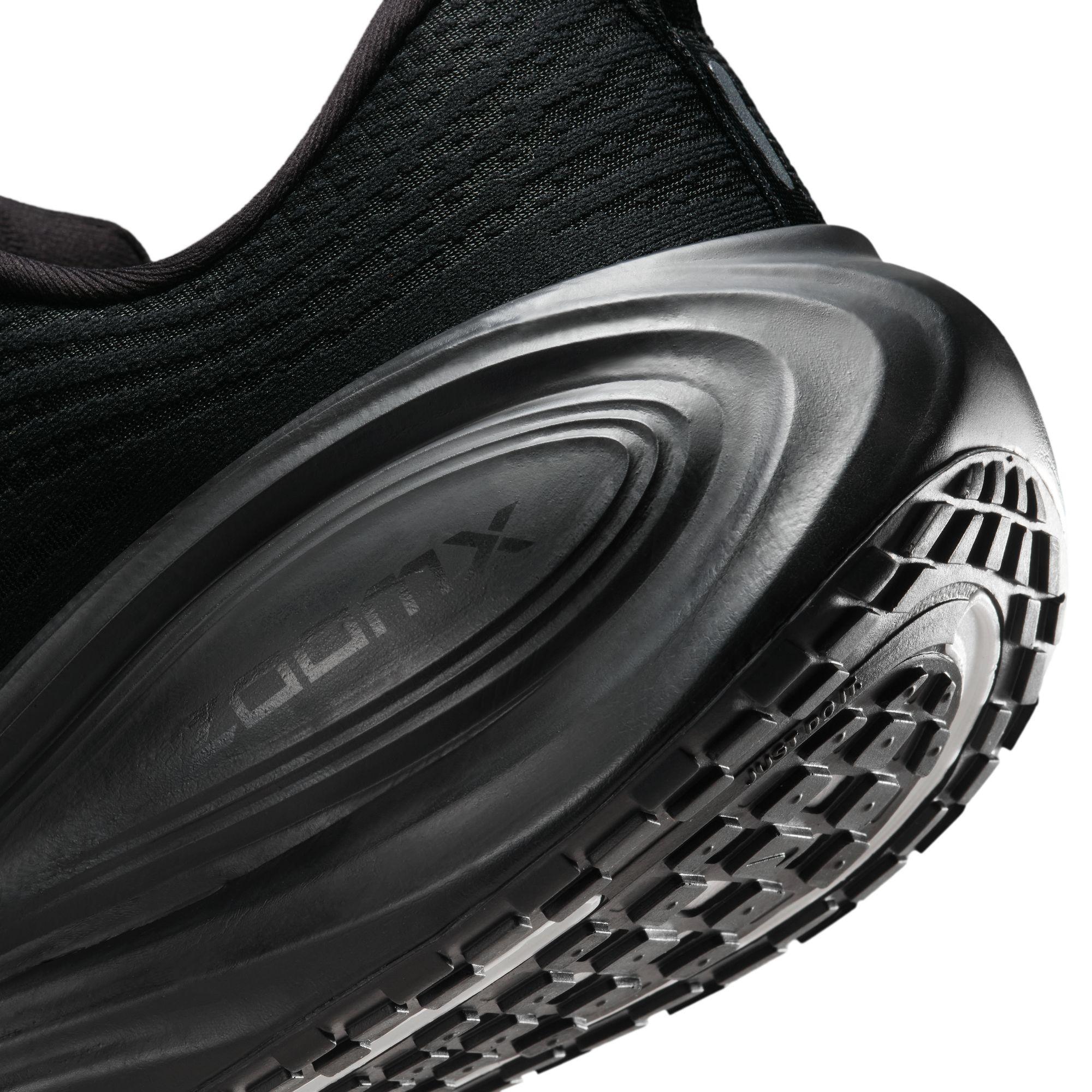 Nike Vomero Plus “Black”