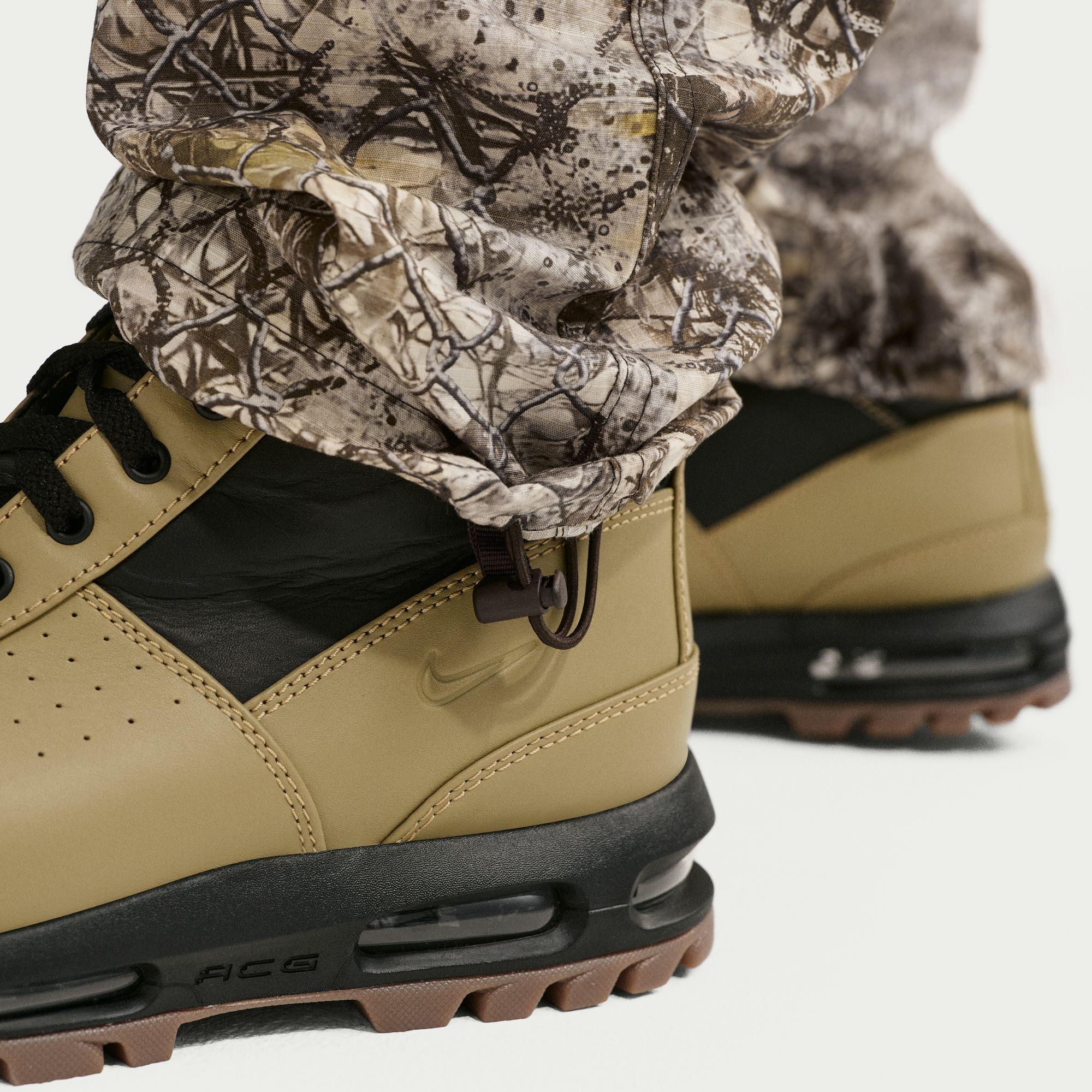 Nike Club Woven Cargo Pants “Camo”