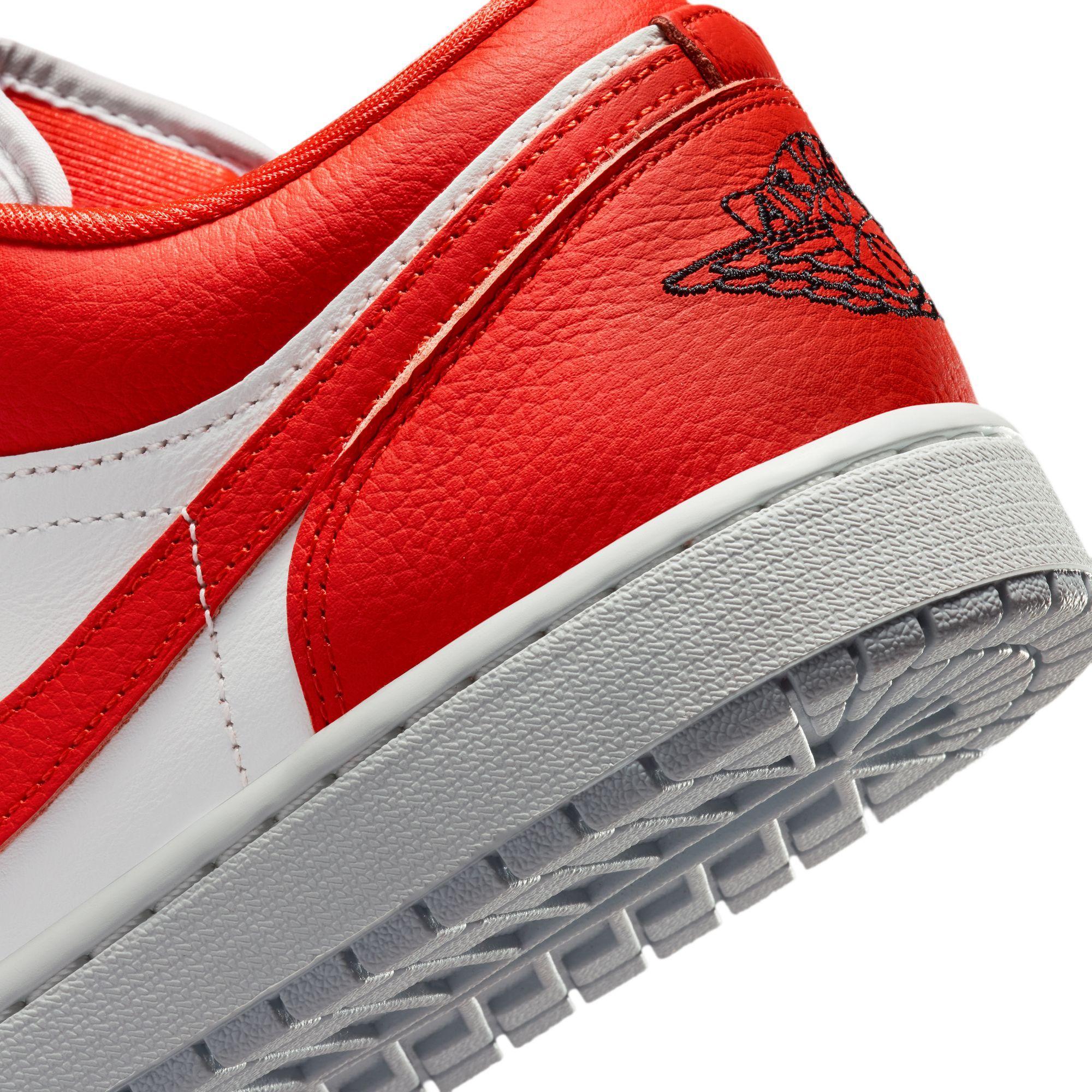 Air Jordan 1 Low SE 