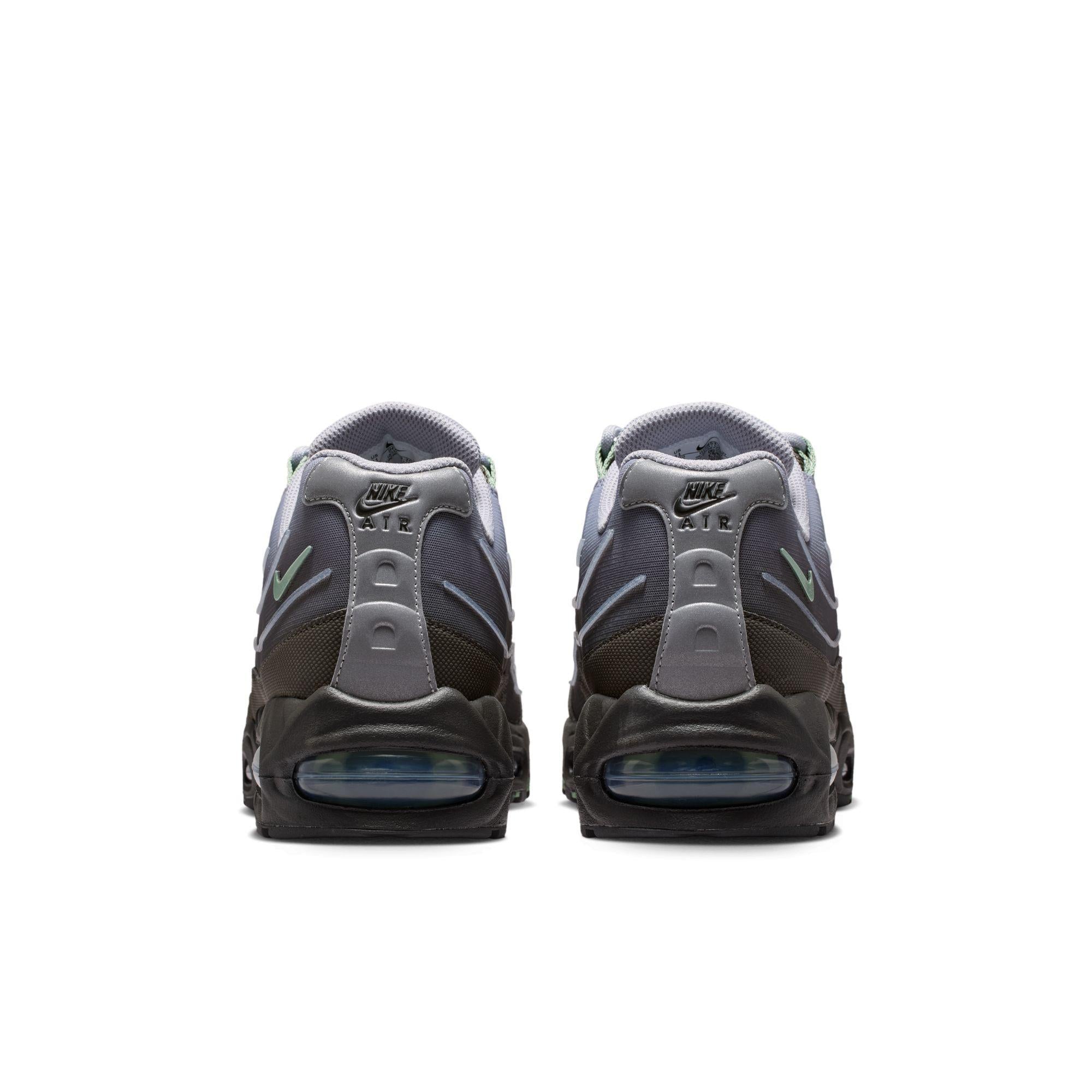 Nike Air Max 95 Tech “Medium Ash”