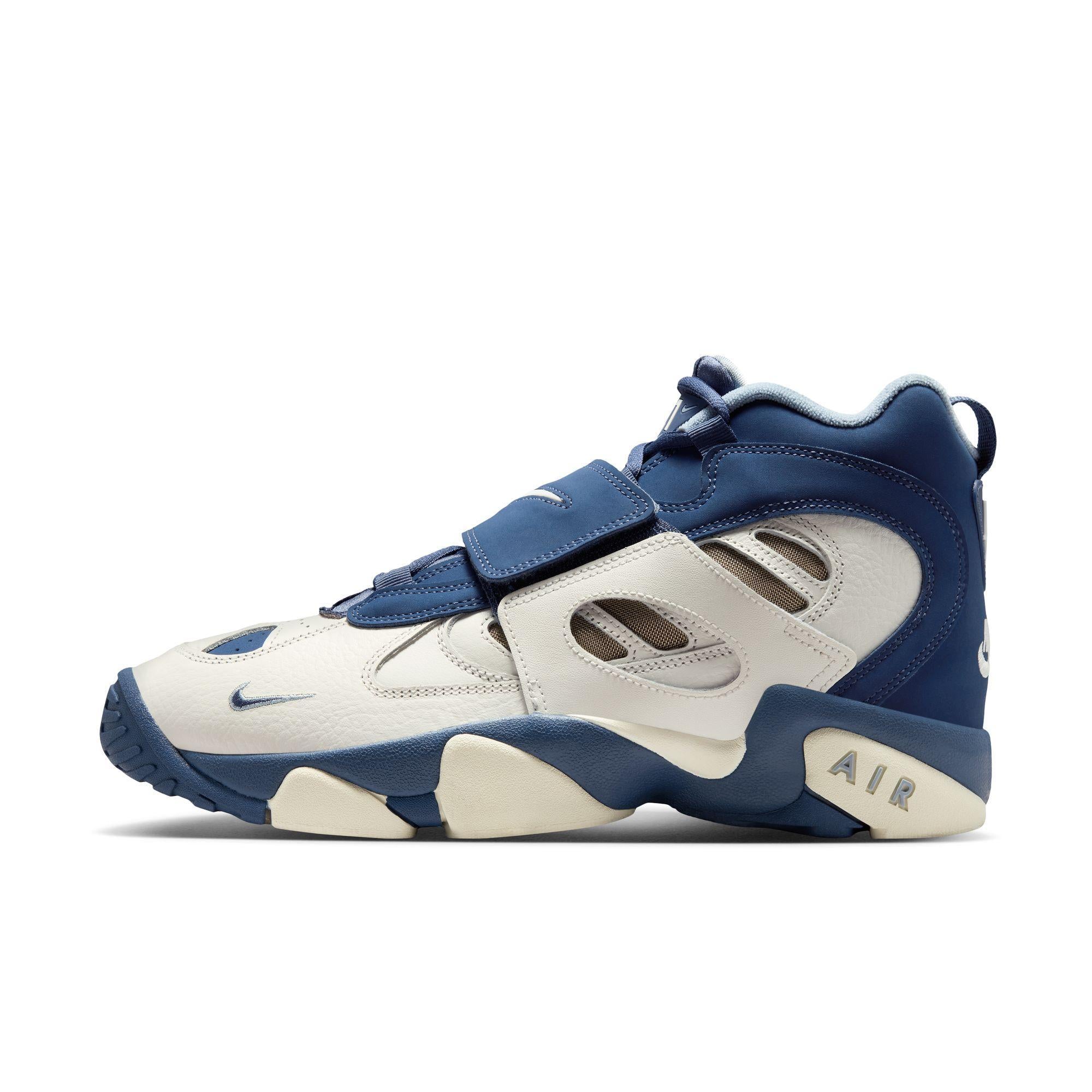 Nike Air Diamond Turf II “Sail and Blue Grey”