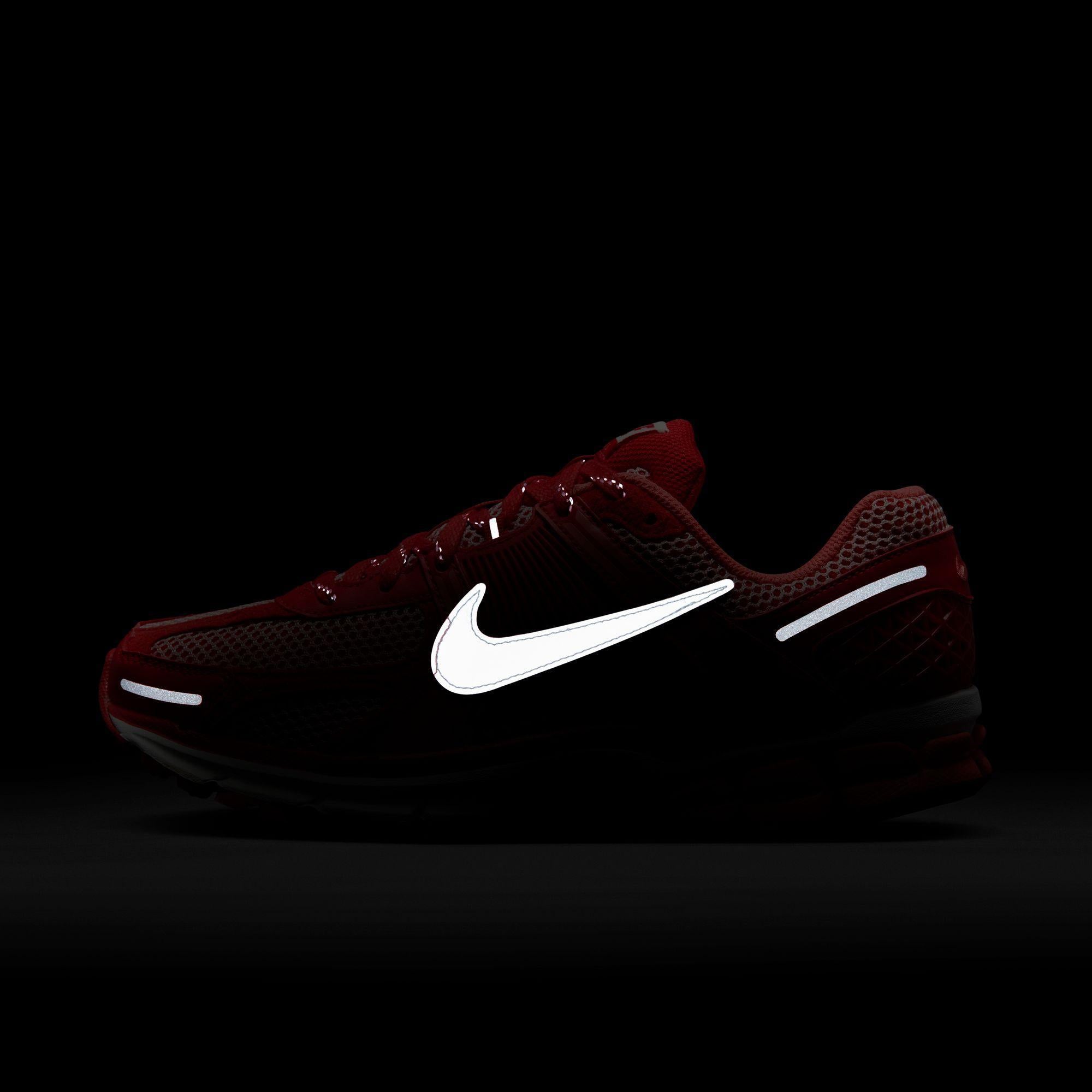 Nike Zoom Vomero 5 Premium “University Red”