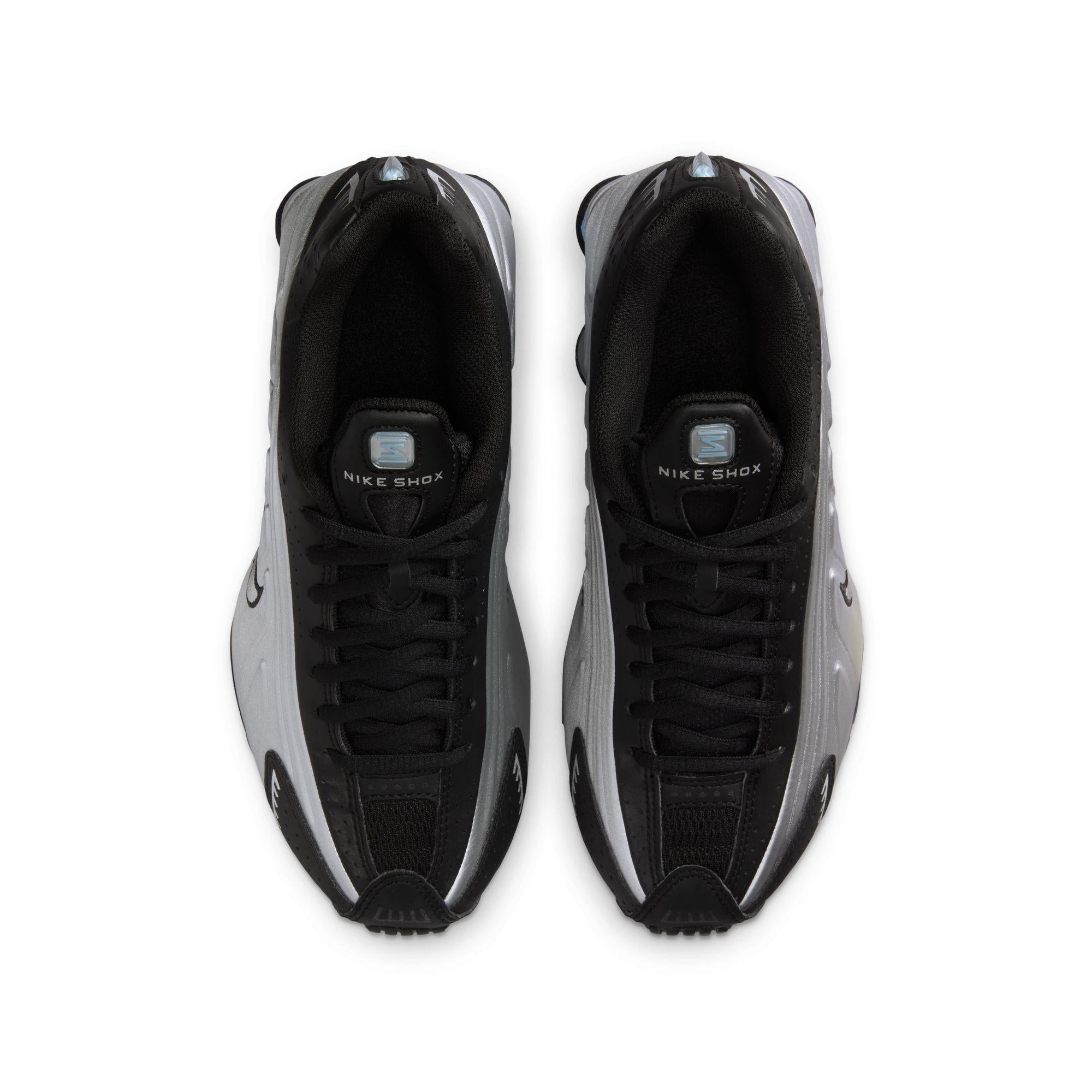 Nike Shox R4 Gradeschool 'Metallic Silver'