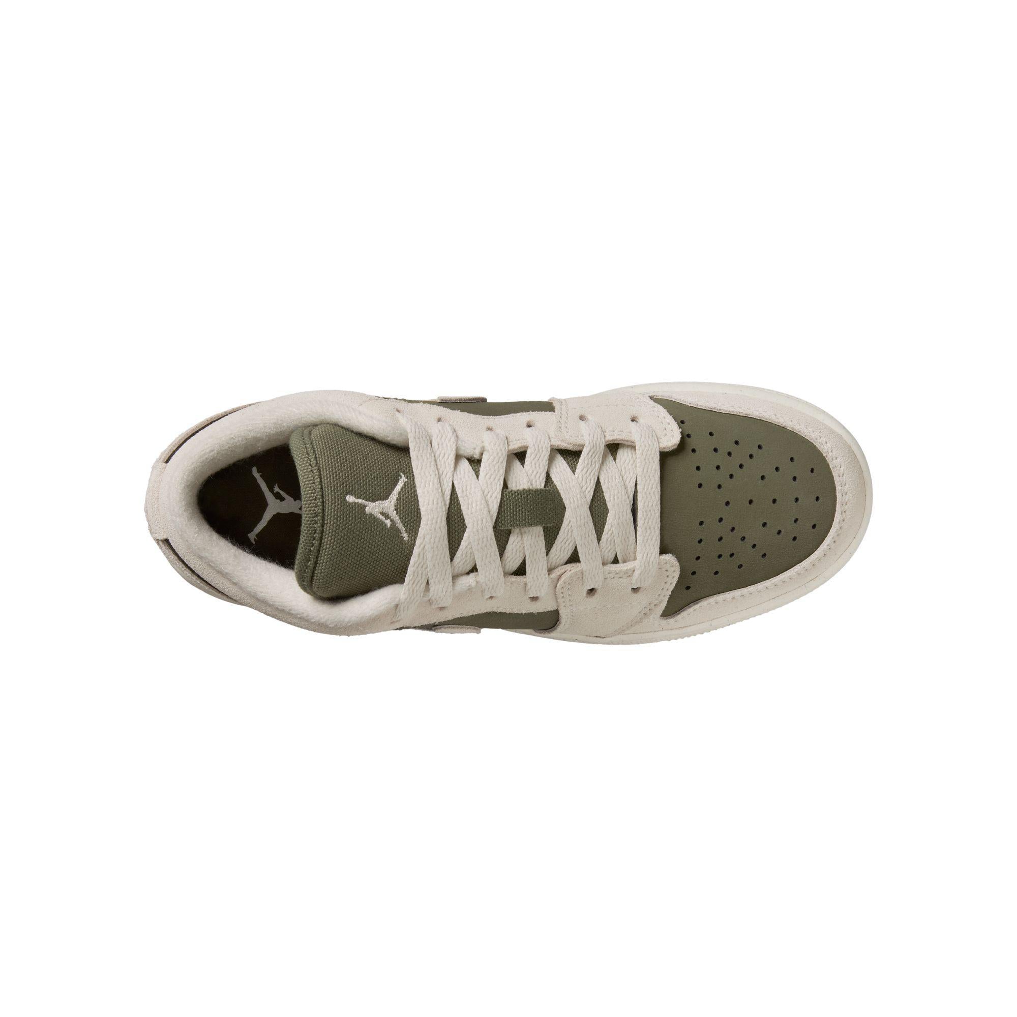 Air Jordan 1 Low SE Gradeschool
