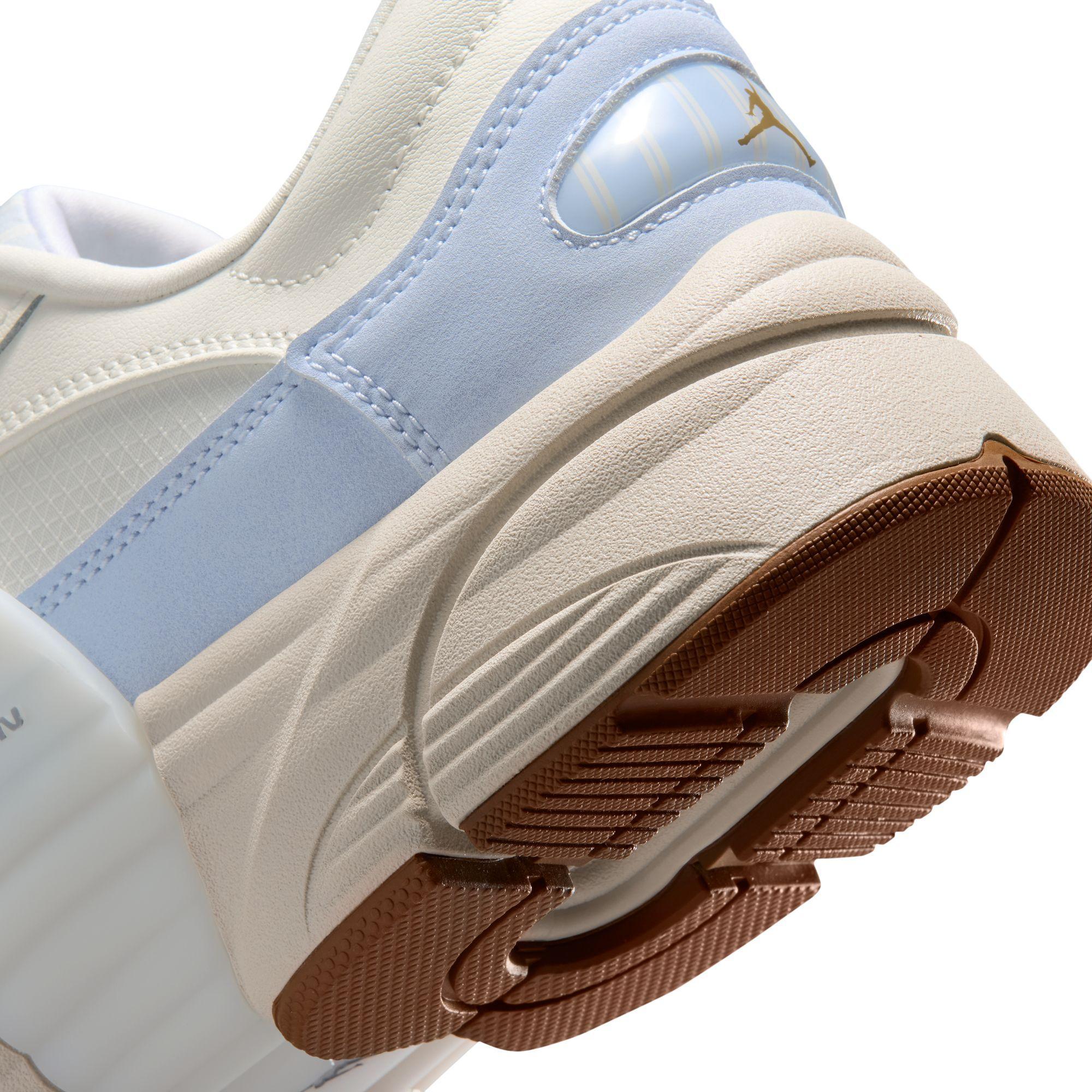 Jordan Trunner O/S “British Tan”