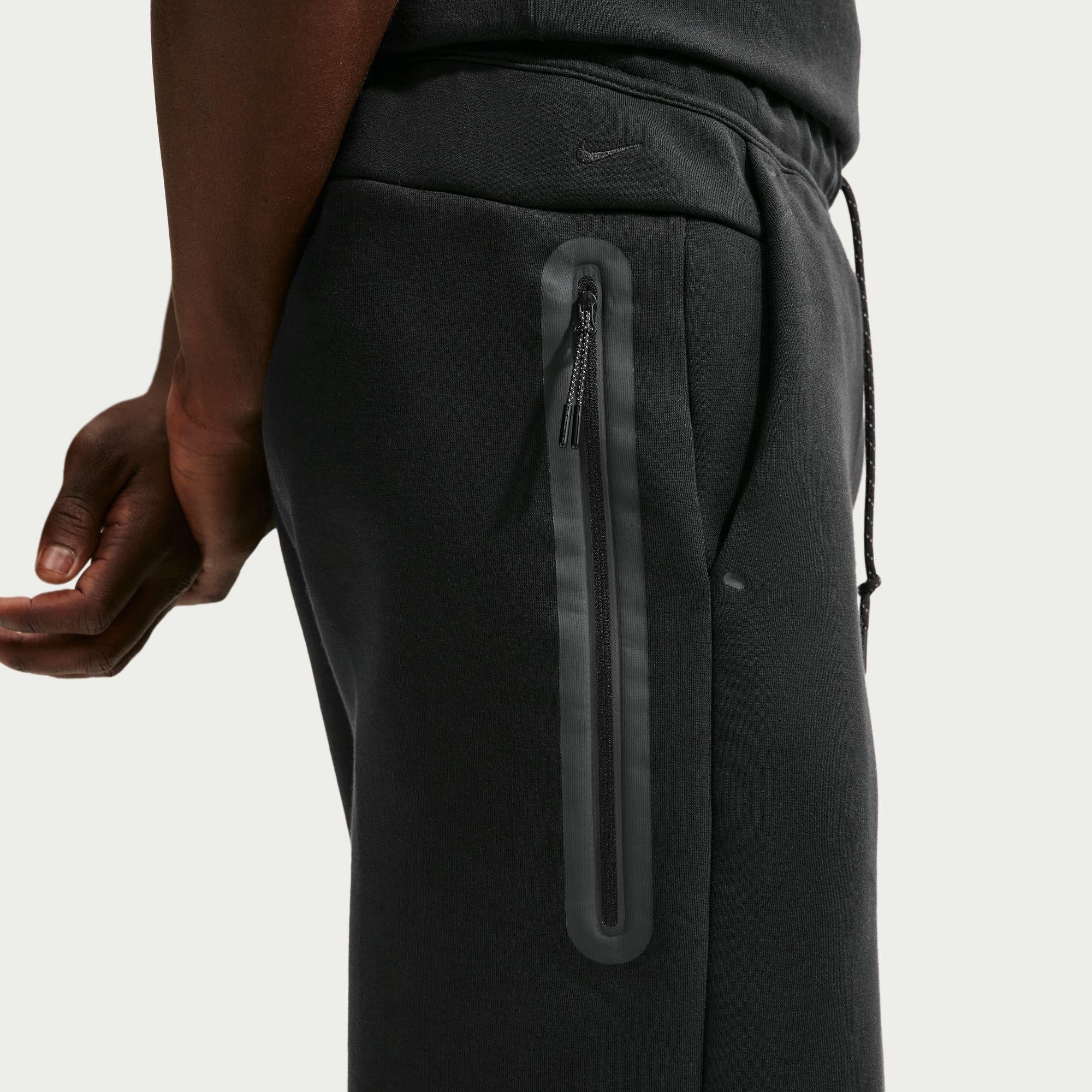 Nike Tech Shorts “Black”