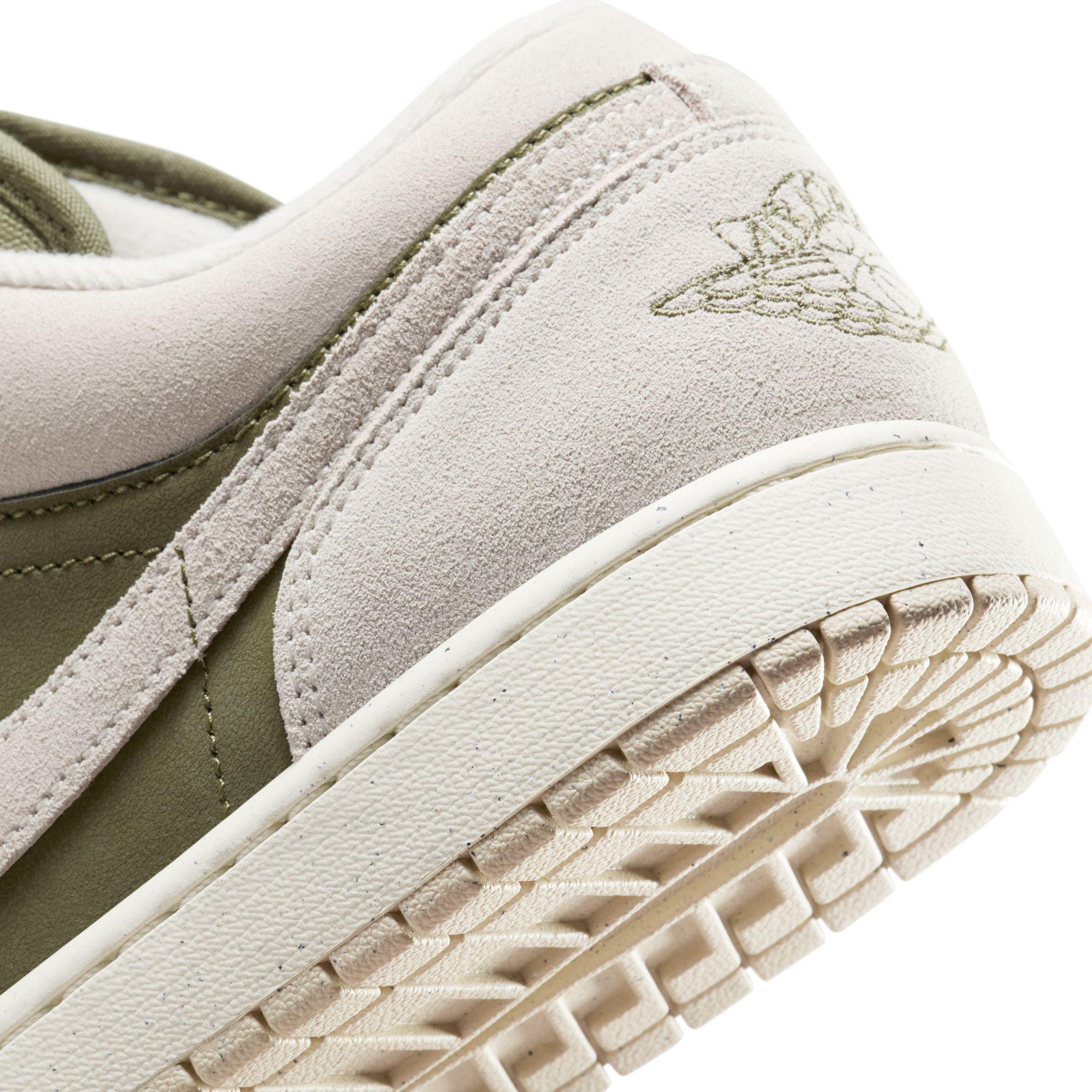 Air Jordan 1 Low SE Medium Olive