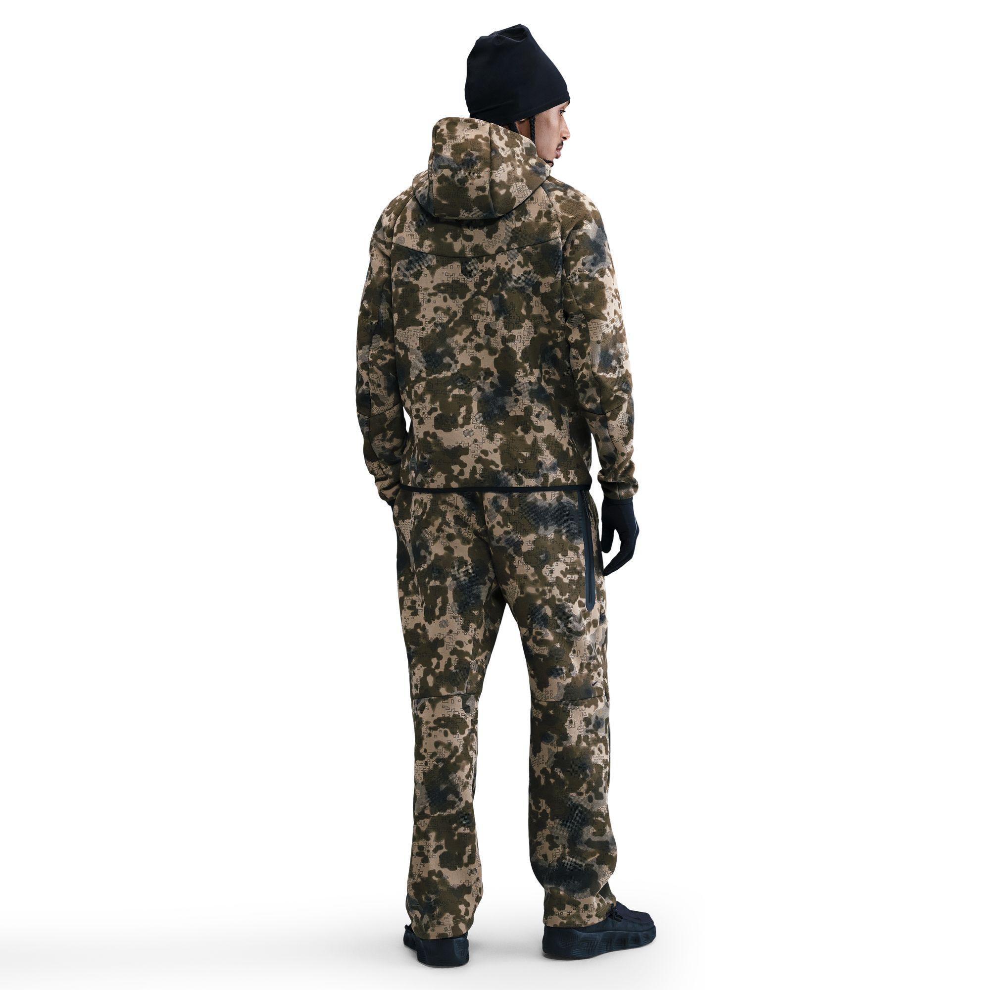 Nike Tech Camo Pant