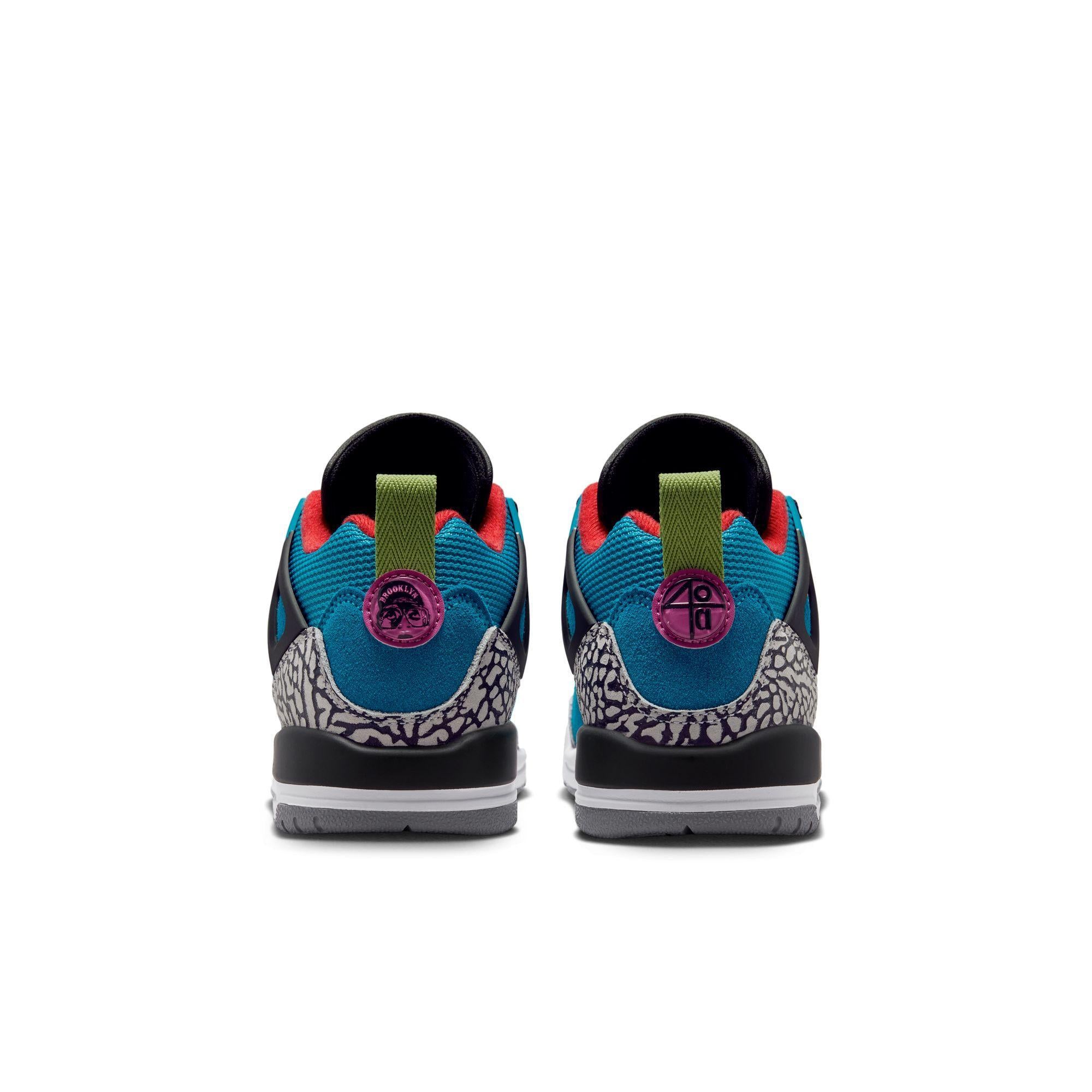Jordan Spizike Low Gradeschool “Vivid Green”