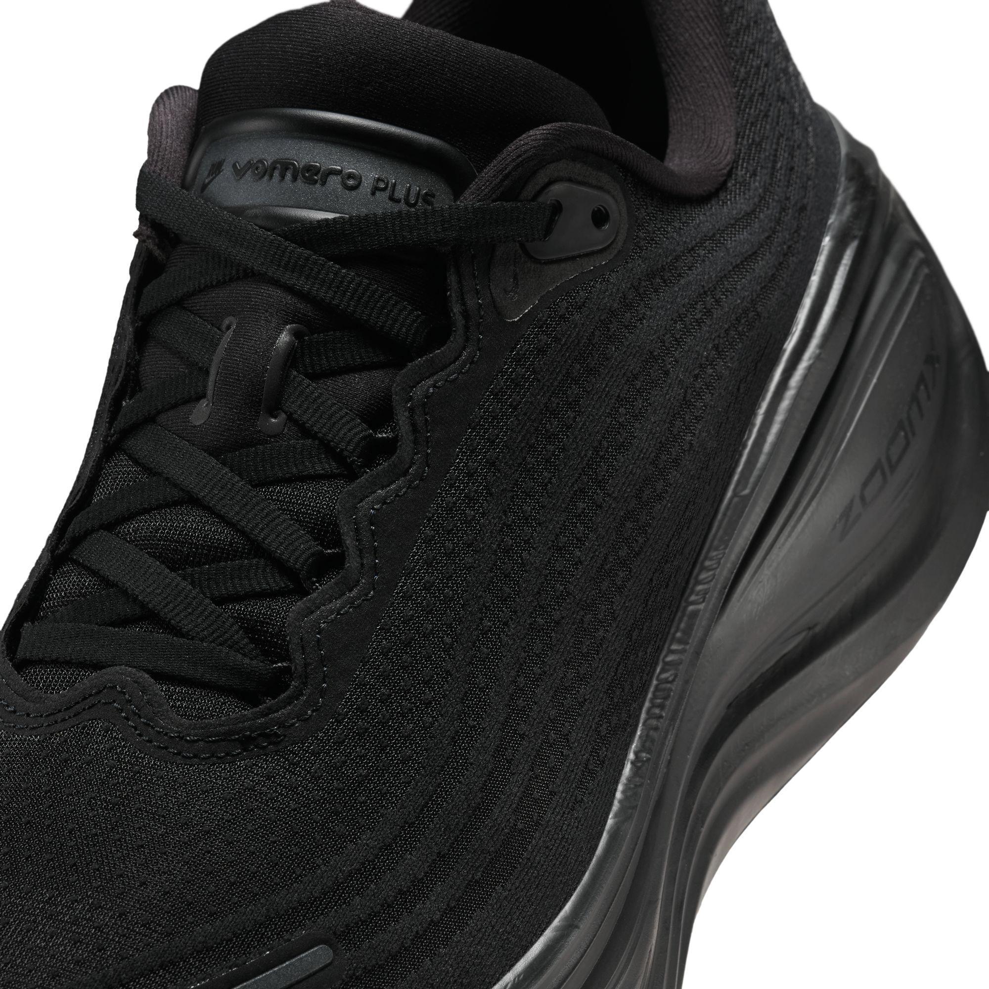 Nike Vomero Plus “Black”