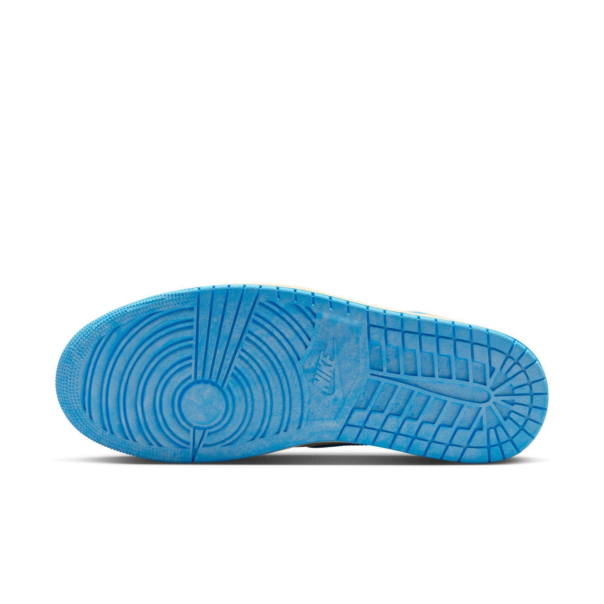 Air Jordan 1 Retro High OG 'Powder Blue'