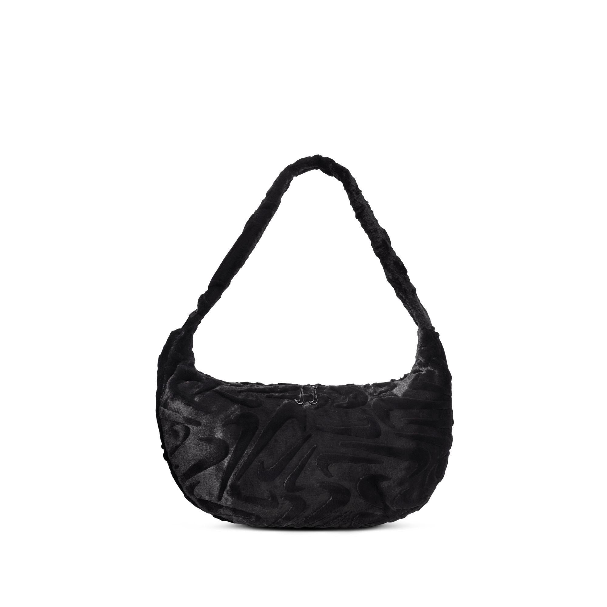 Nike Sportswear Black Faux Fur Slouchy Bag (19L)