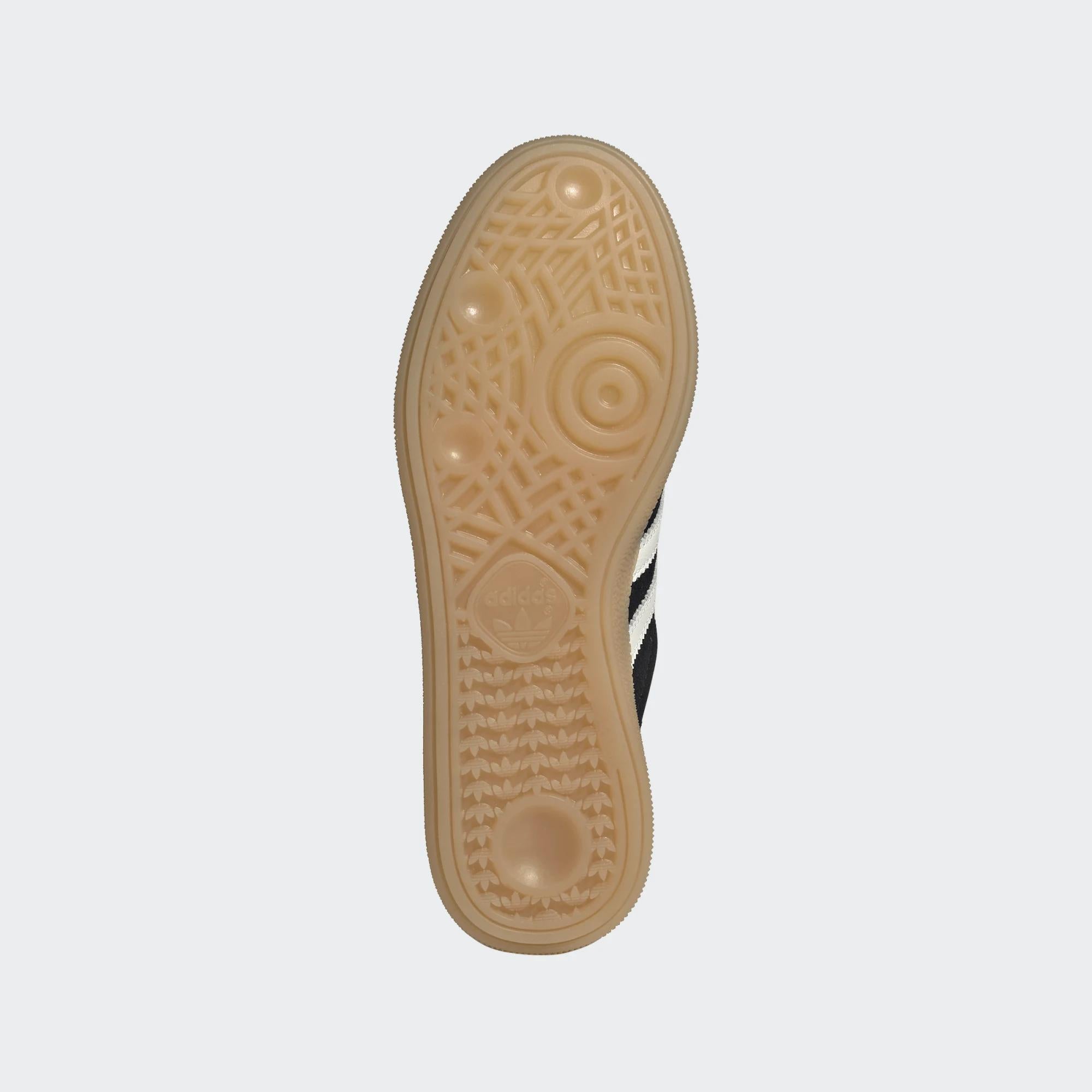 MUENCHEN W CBLACK/OWHITE/GUM3
