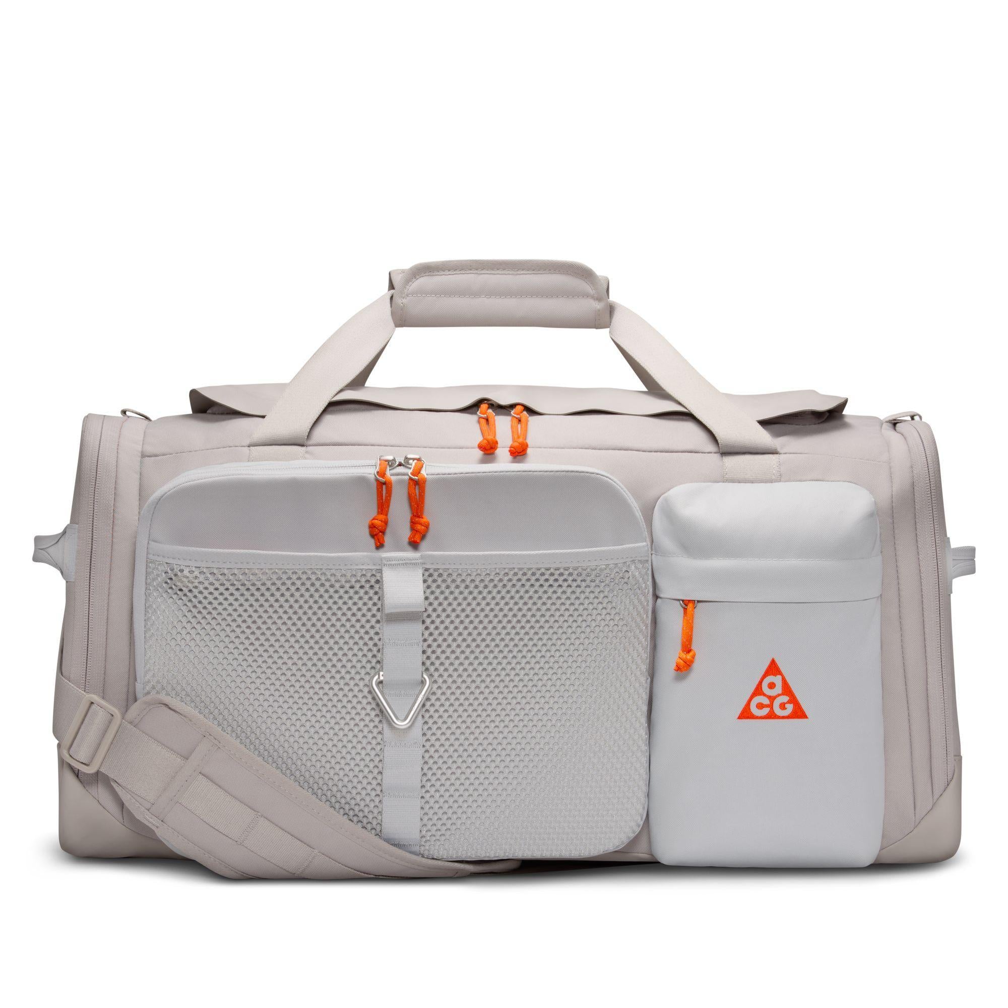 Nike ACG “DAYMAX