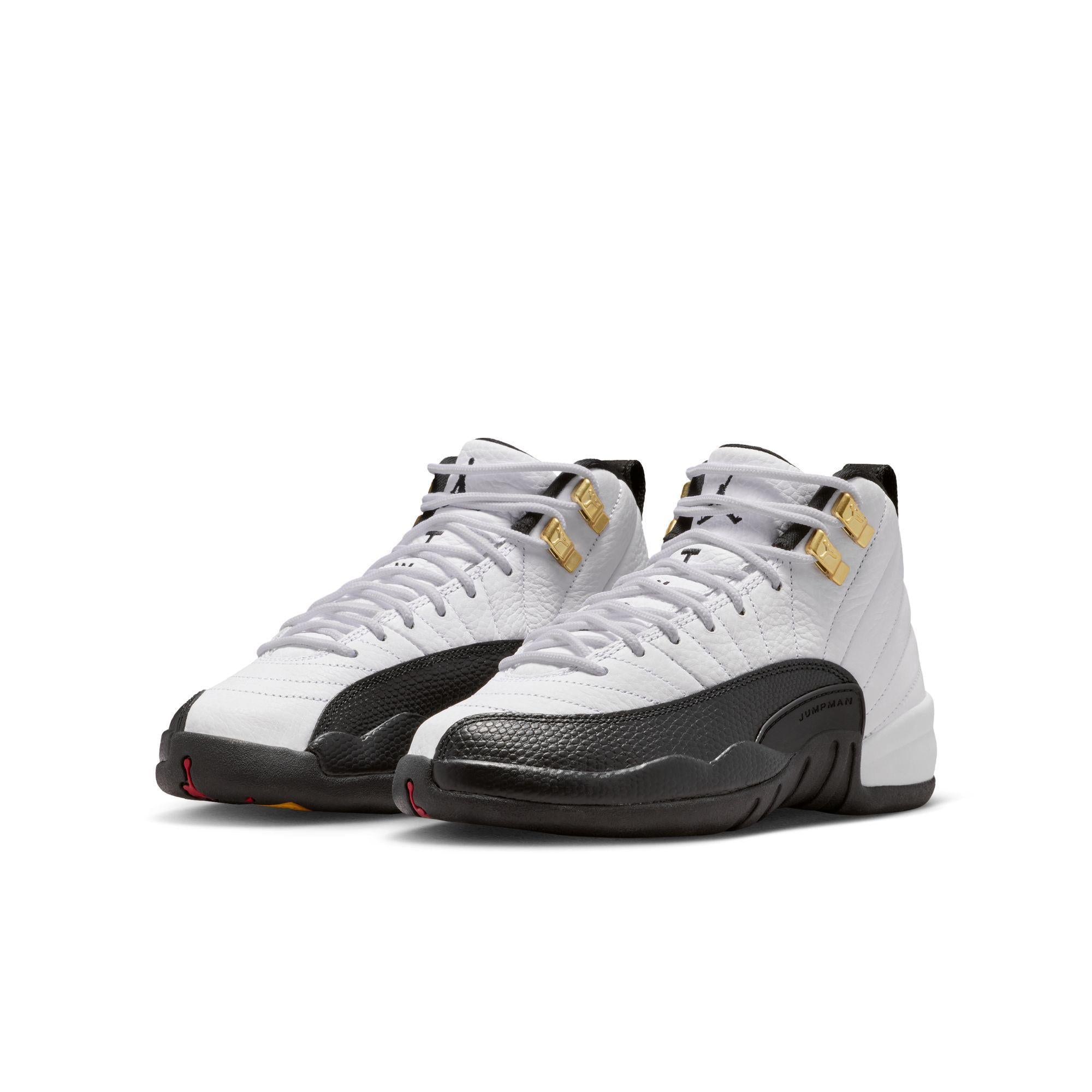 Air Jordan 12 Retro Gradeschool 
