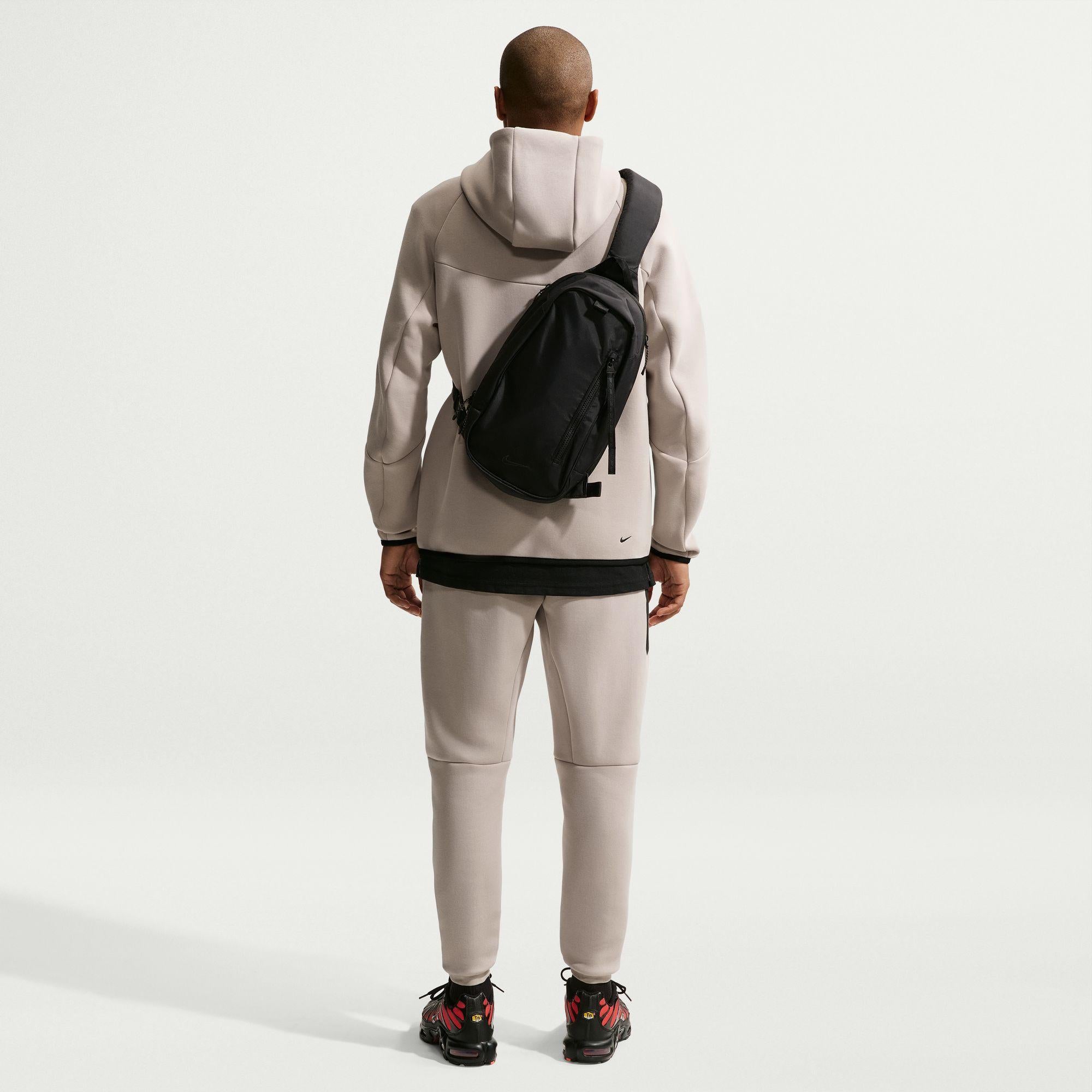 Nike Tech Fleece Joggers “Cream