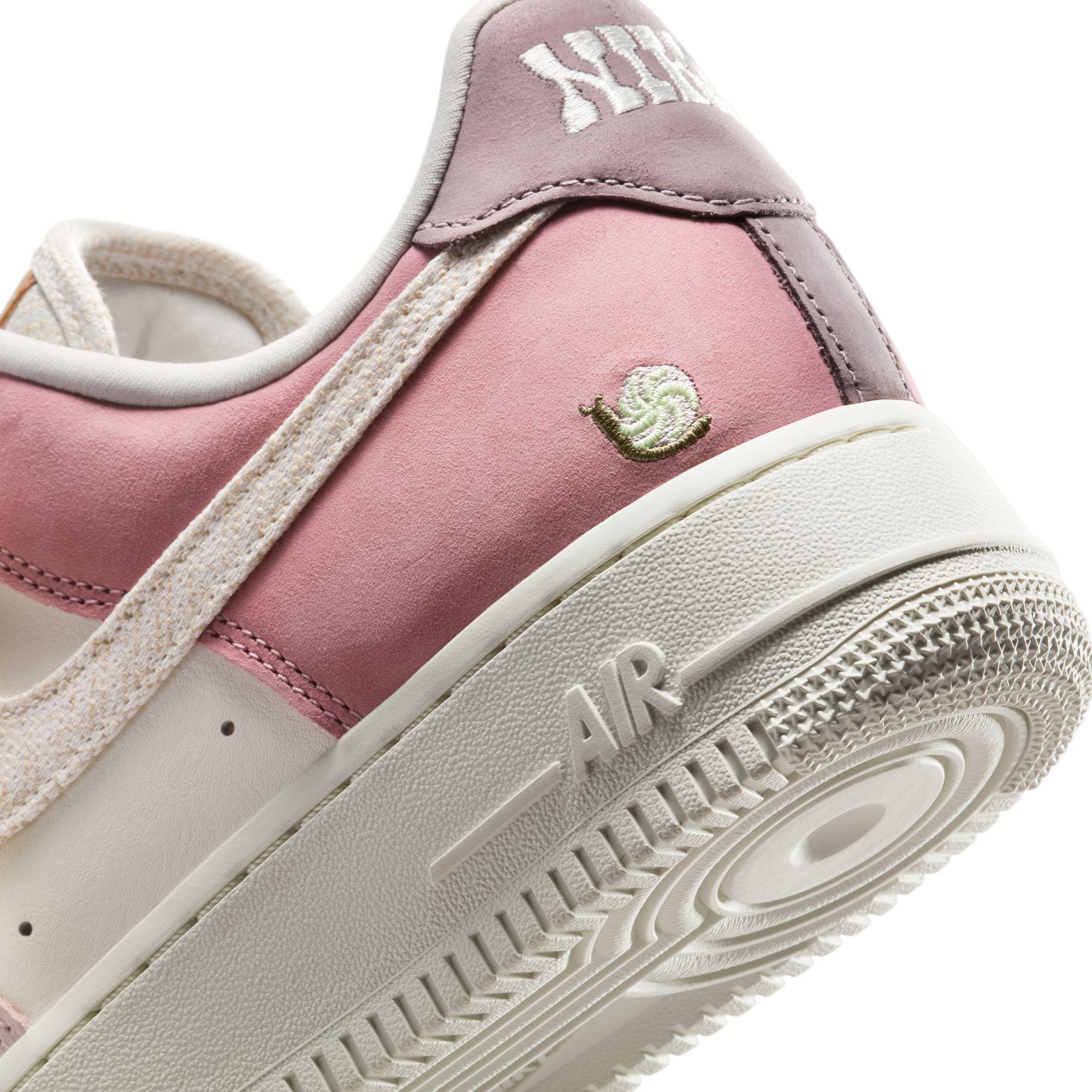 Nike Air Force 1 '07 LX 'Pearl Pink'