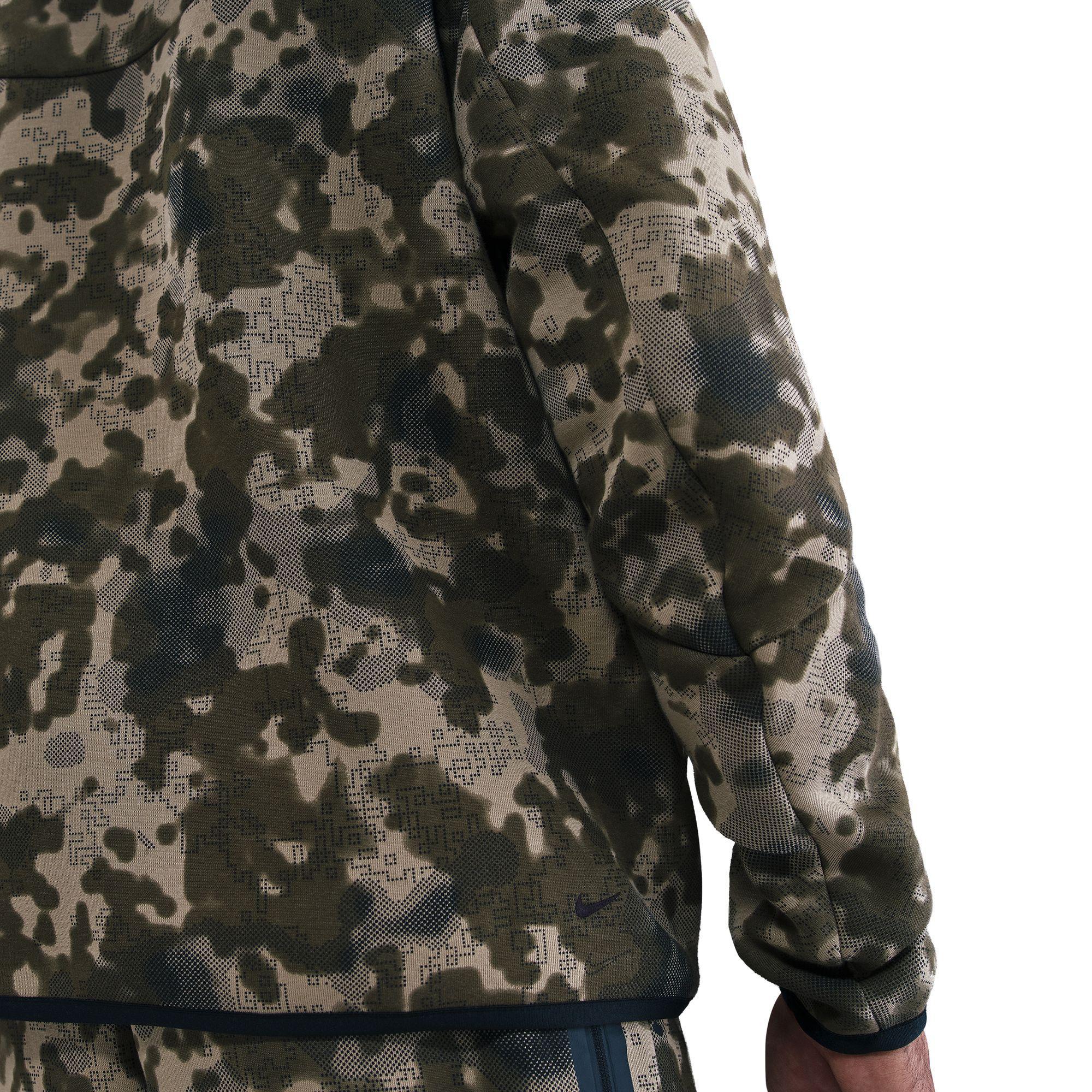Nike Tech Camo Full-Zip Fleece Camo Windrunner Jacket
