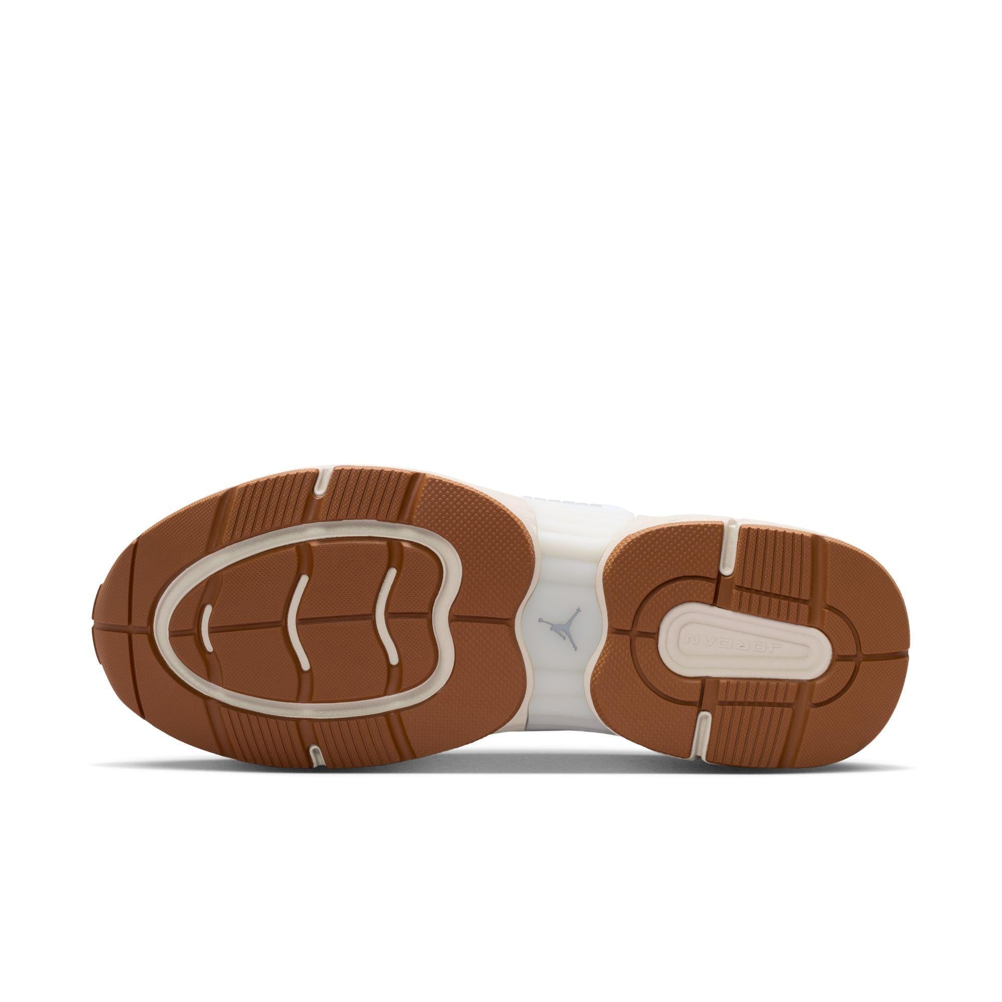 Jordan Trunner O/S “British Tan”
