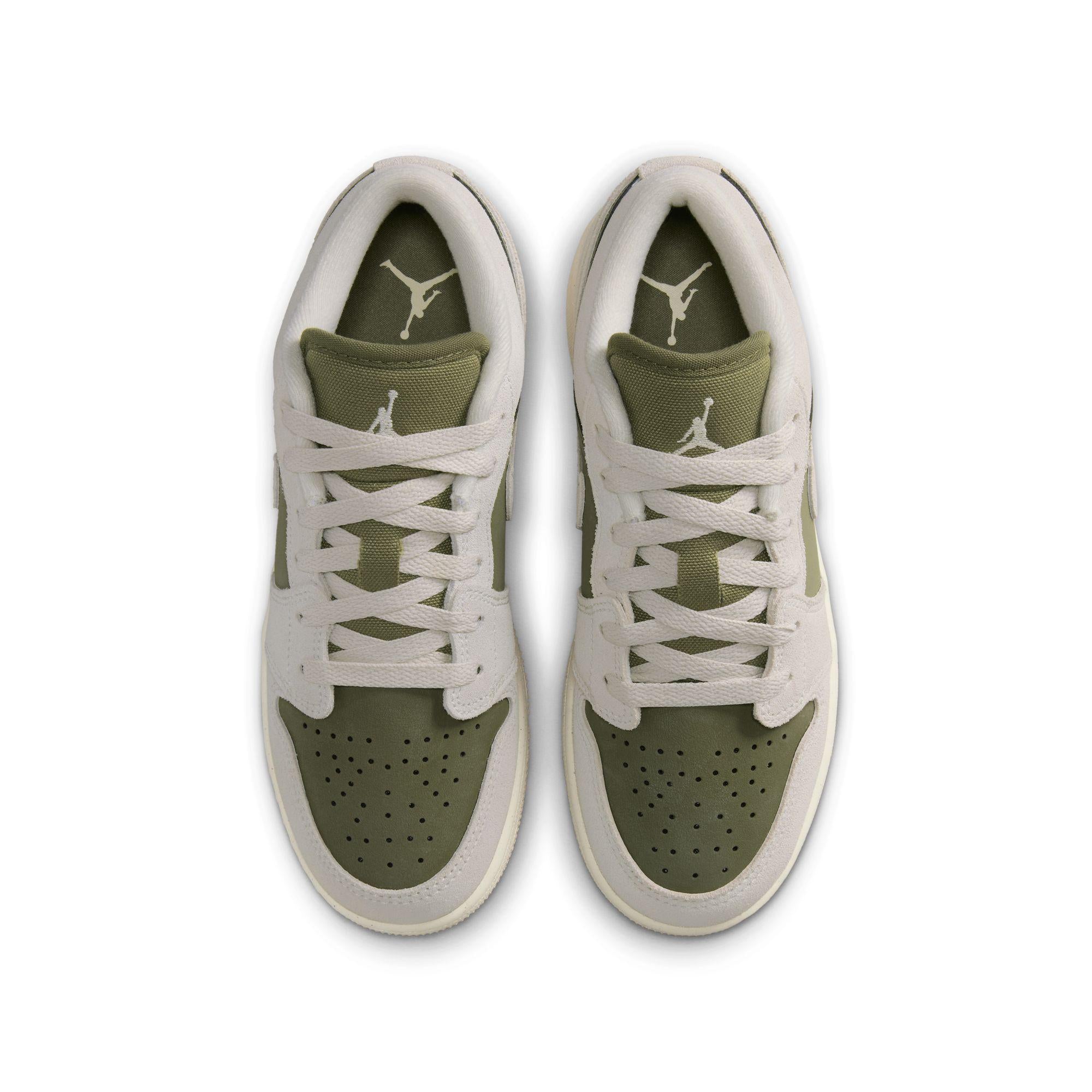 Air Jordan 1 Low SE Gradeschool
