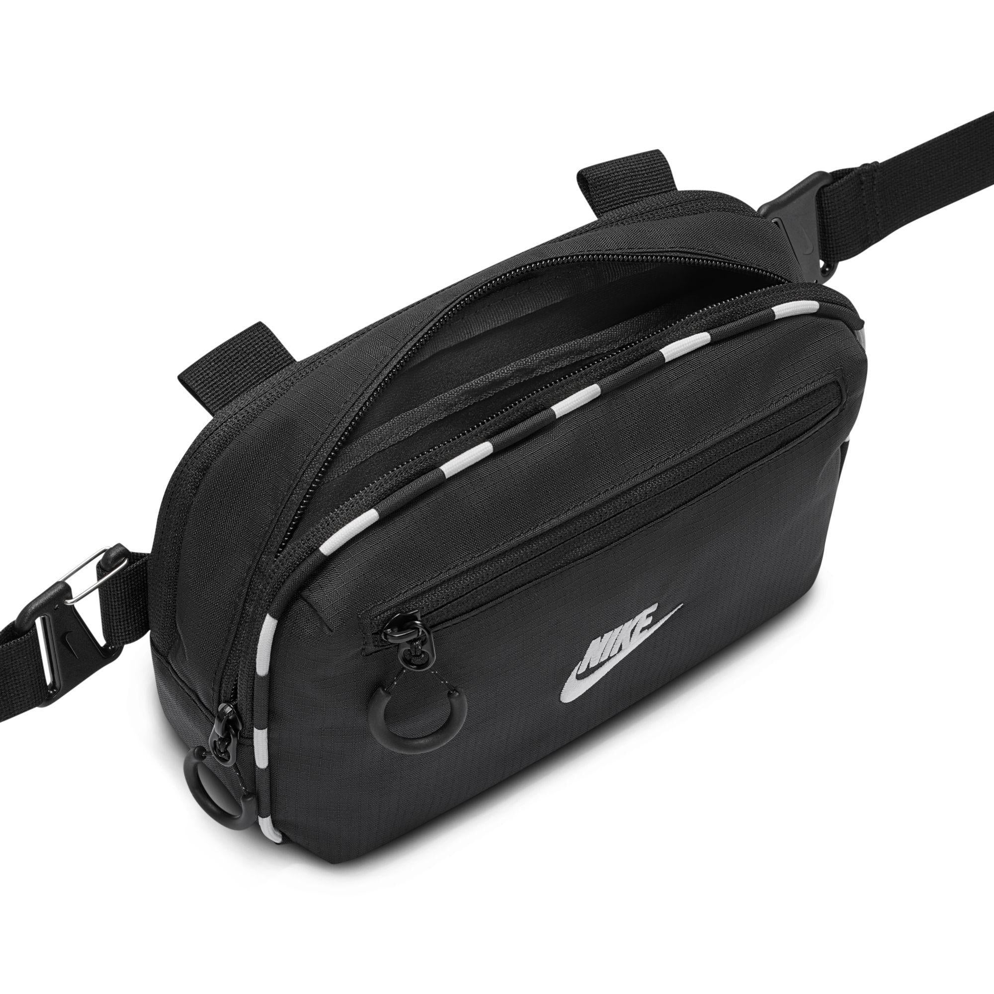 Nike Hayward Patrol Crossbody Bag