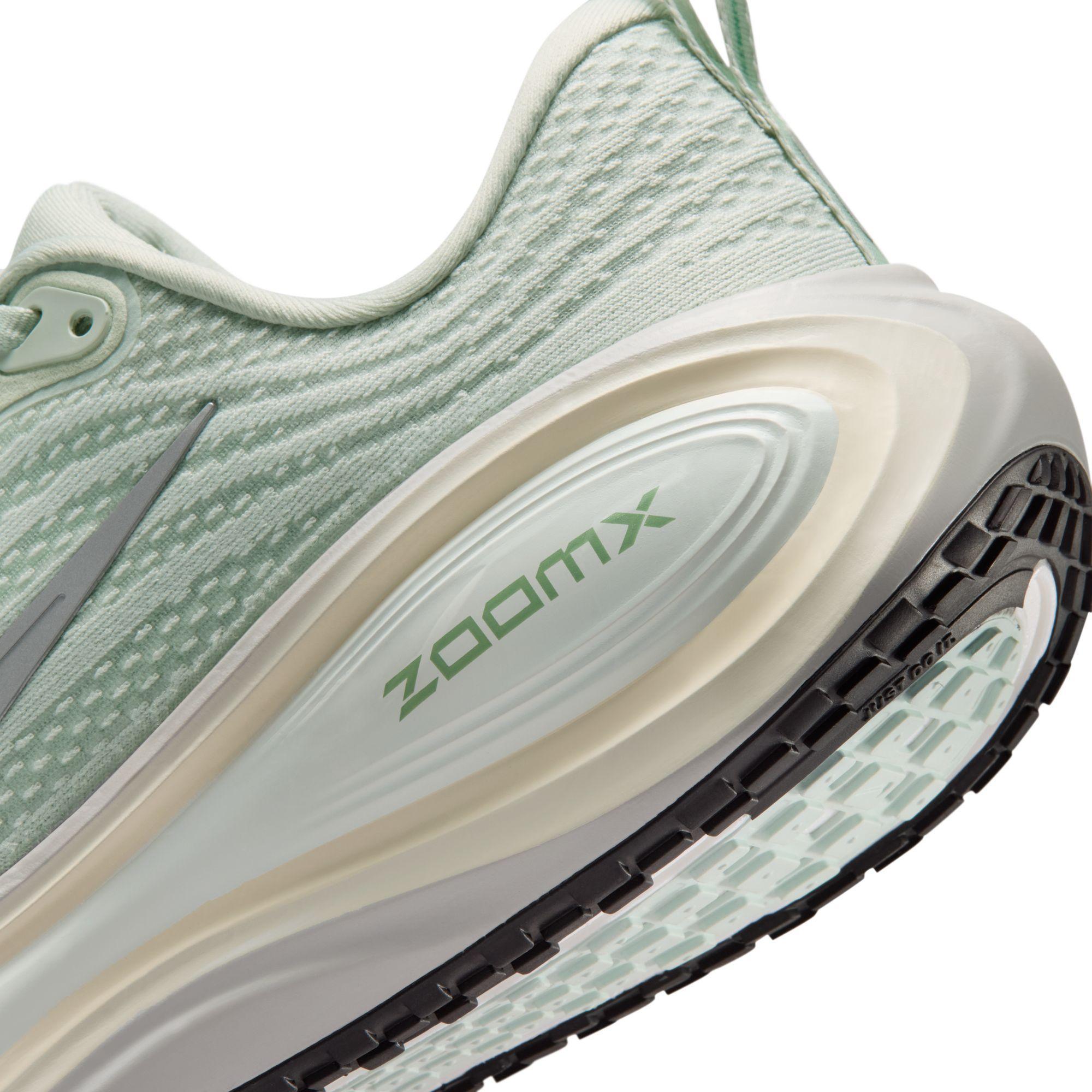 Nike Women Vomero Plus “Metallic Silver”
