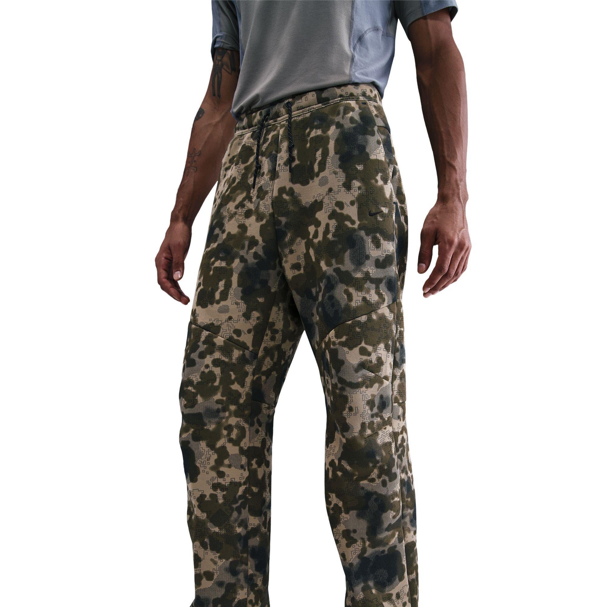 Nike Tech Camo Pant