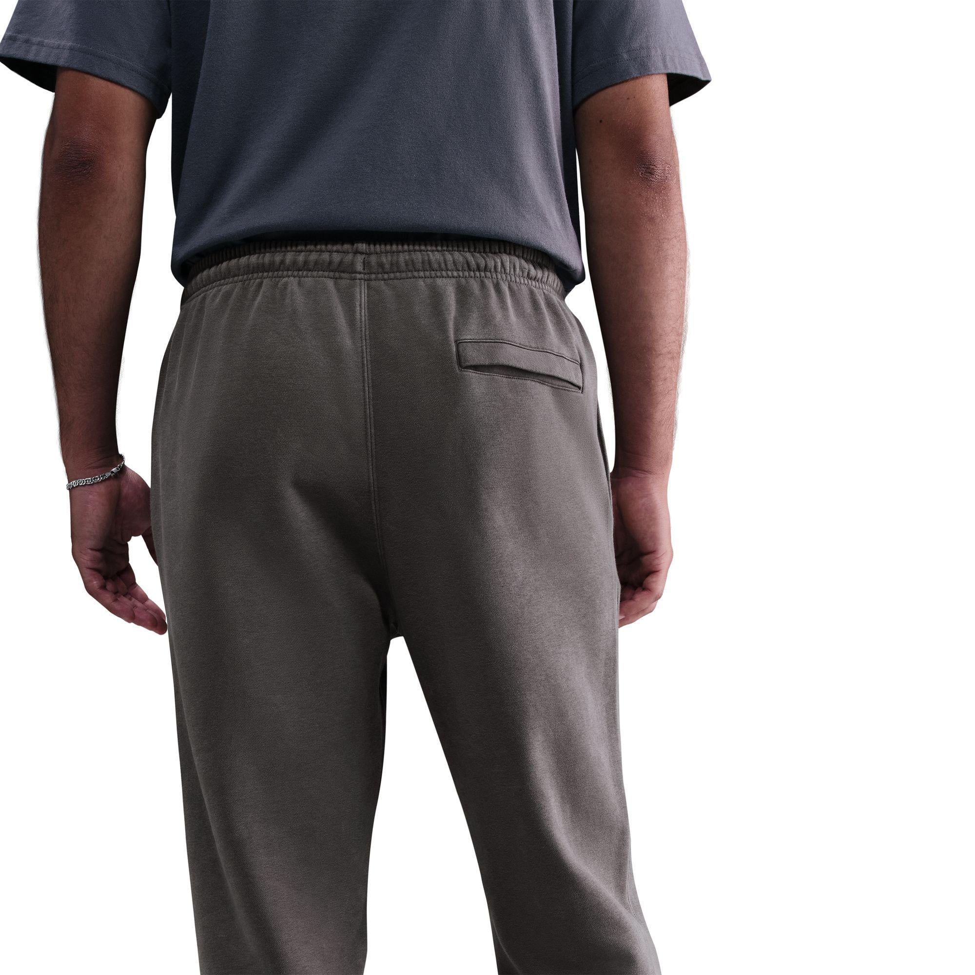 Nike Sportswear Club Sweatpant Cave Stone