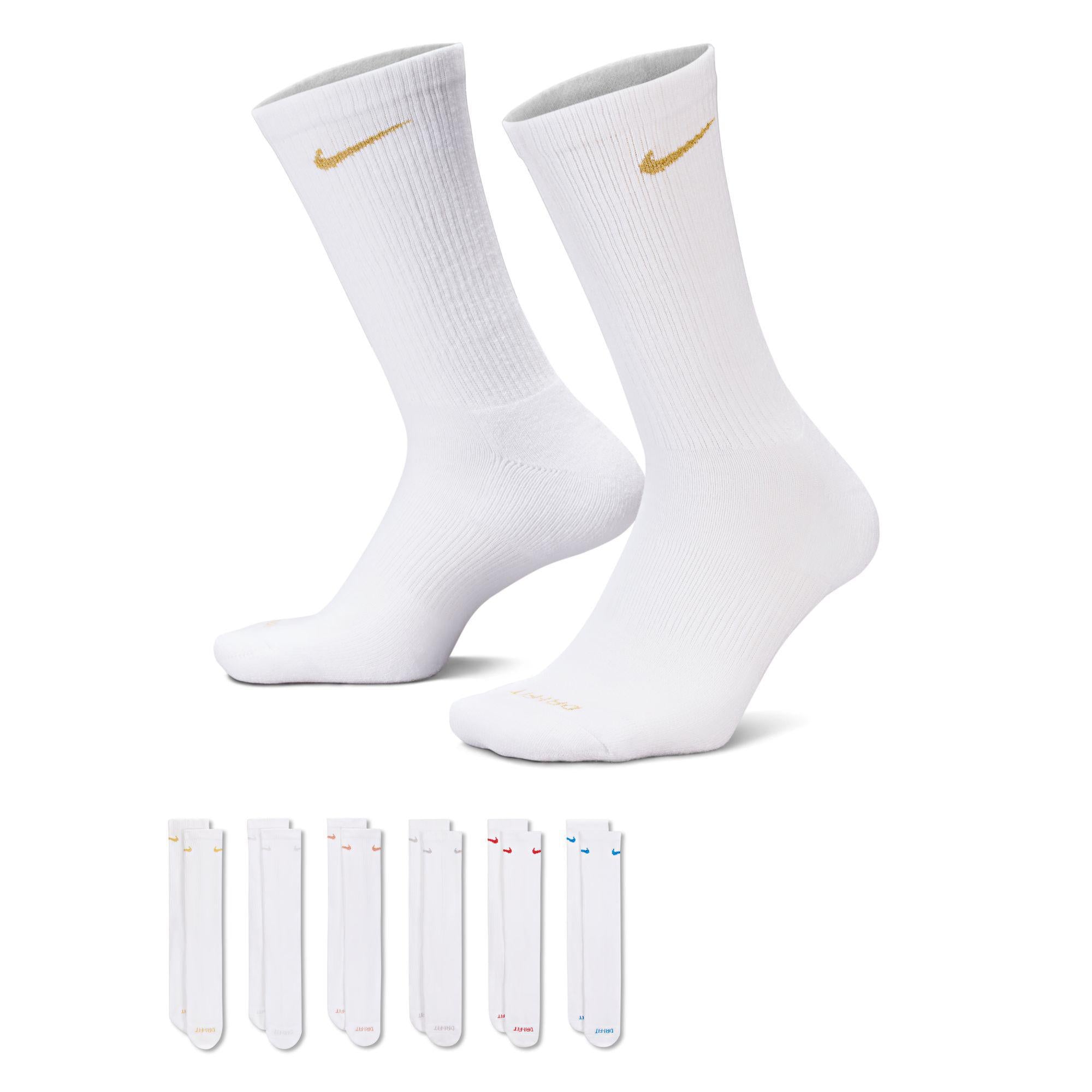 Nike Everyday Plus Cushioned Multi-Colored