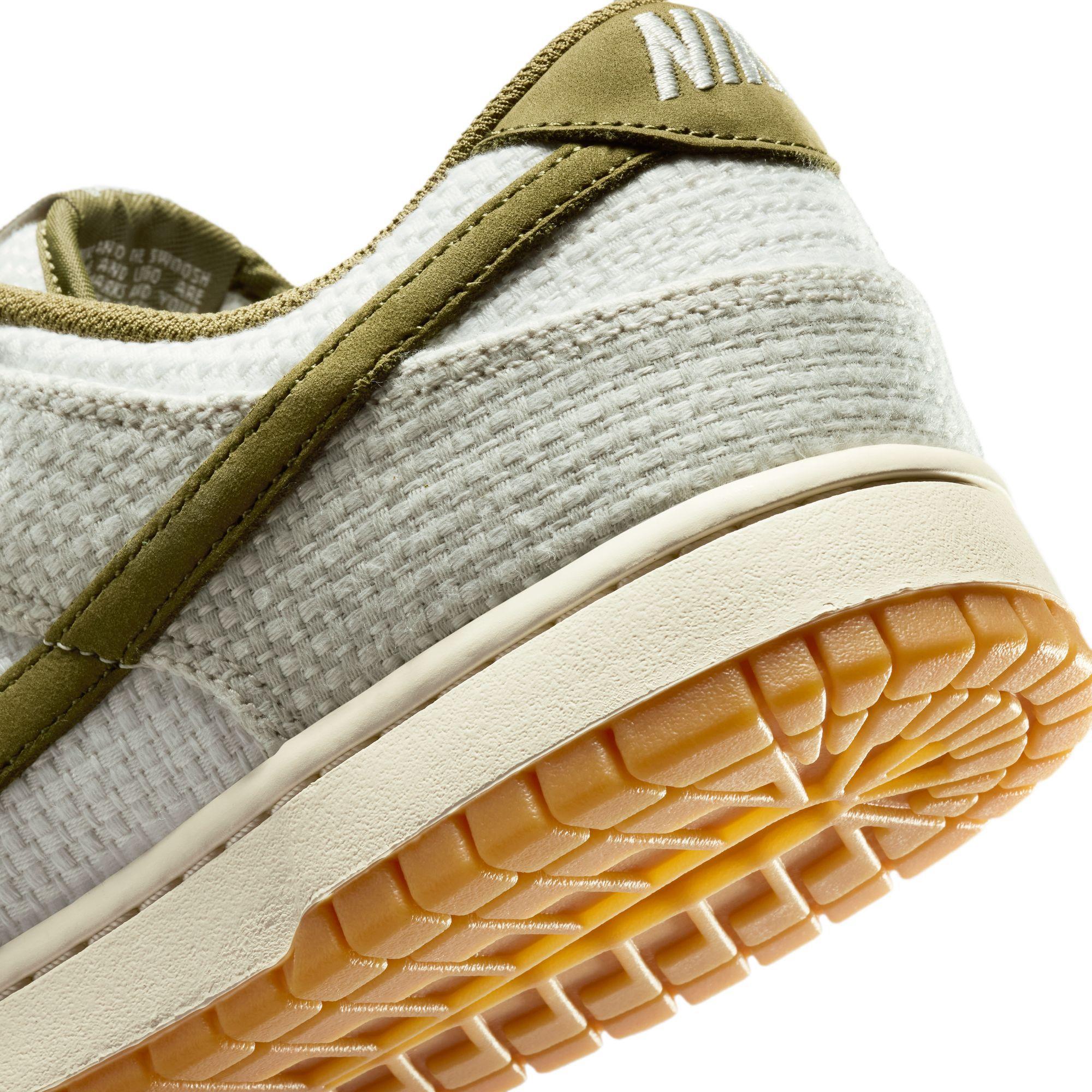 Nike Dunk Low Retro SE “Pilgrim”