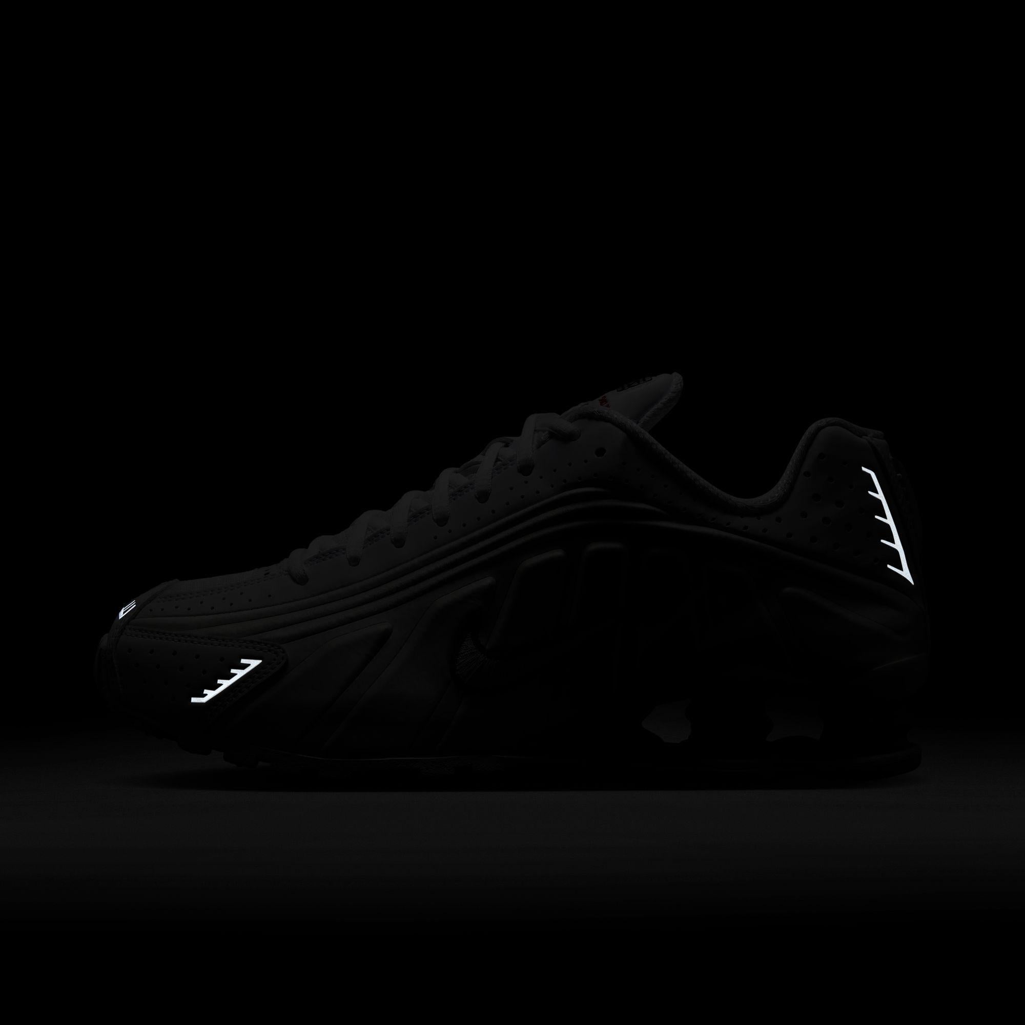 Nike Shox R4 'Picante Red'