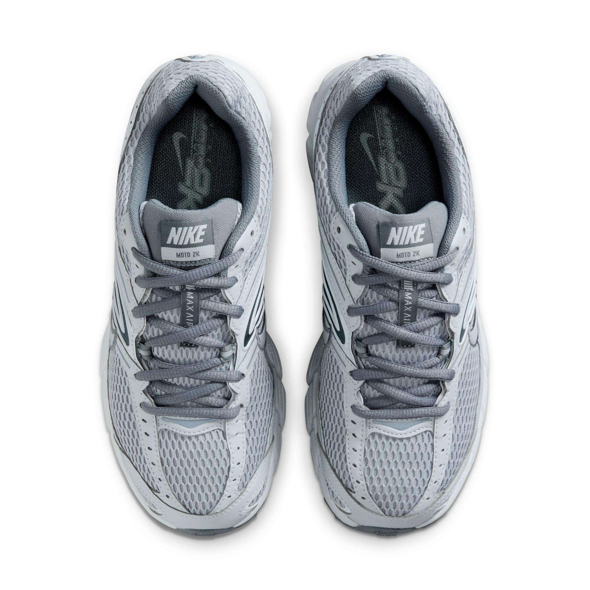 Women Nike Air Max Moto 2K “Cool Grey”