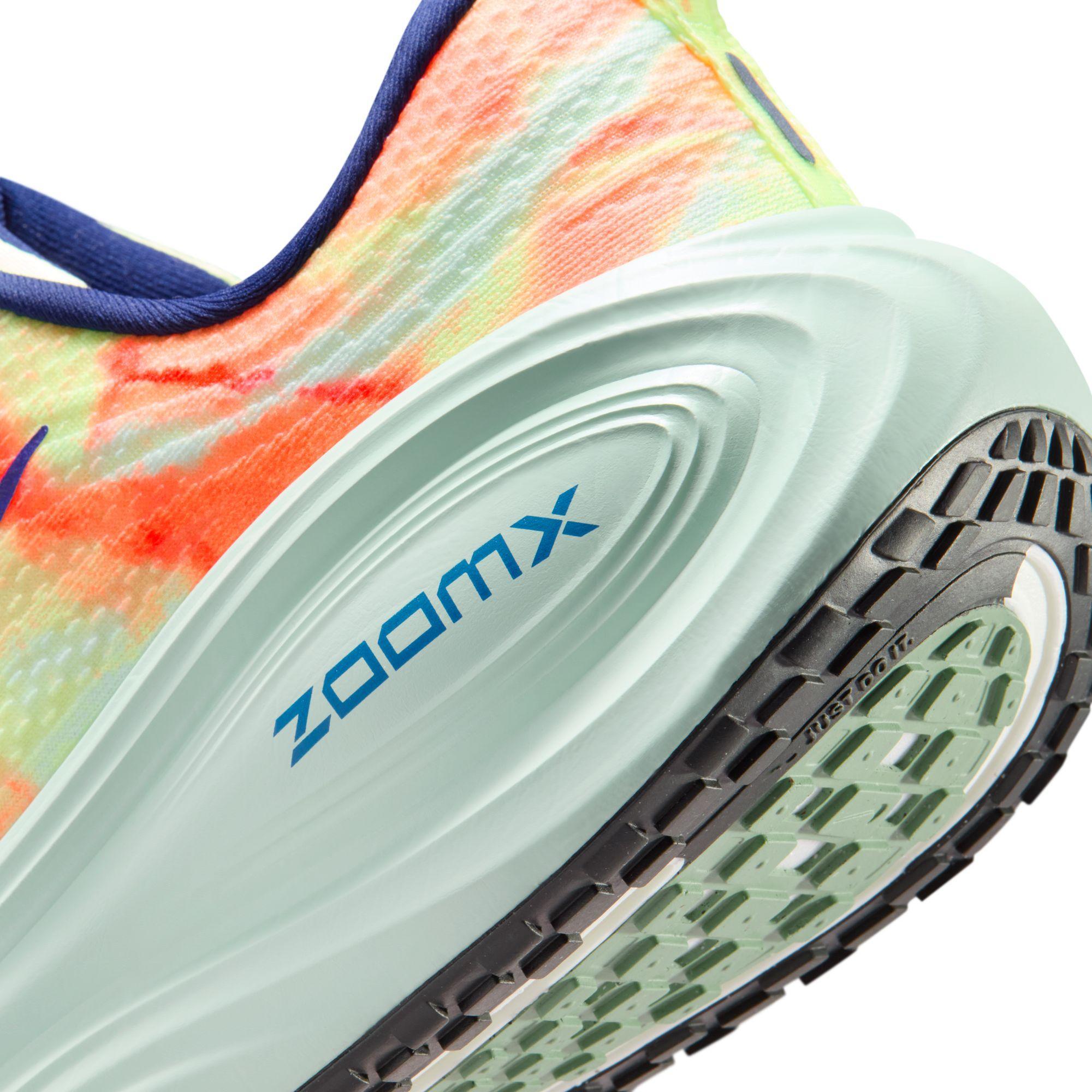 Nike Vomero Plus “Barely Volt”