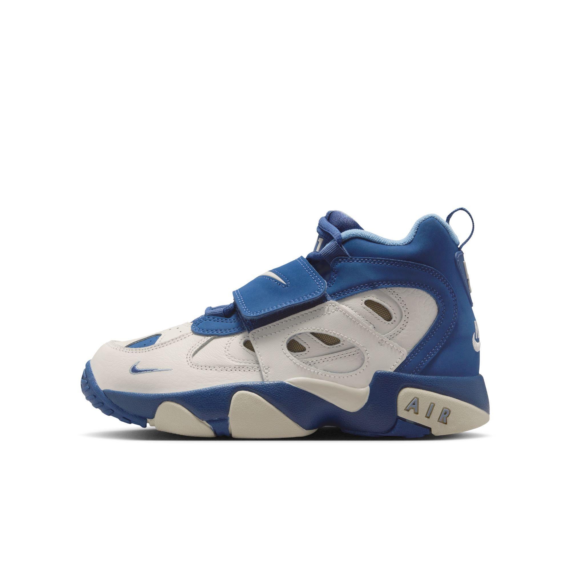 Nike Air Diamond Turf II Gradeschool  “Mystic Navy”