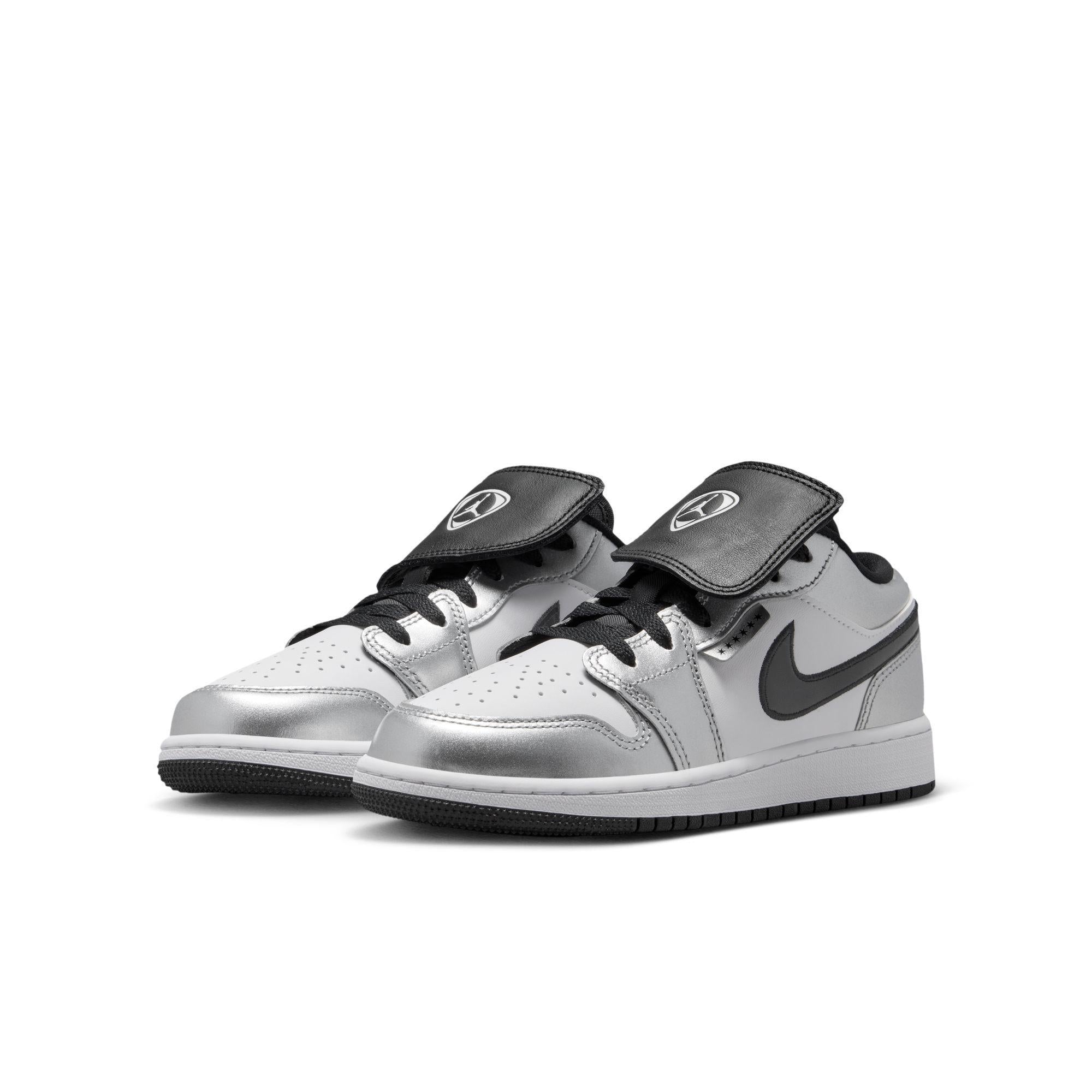 Air Jordan 1 Low SE Gradeschool “Metallic Silver”
