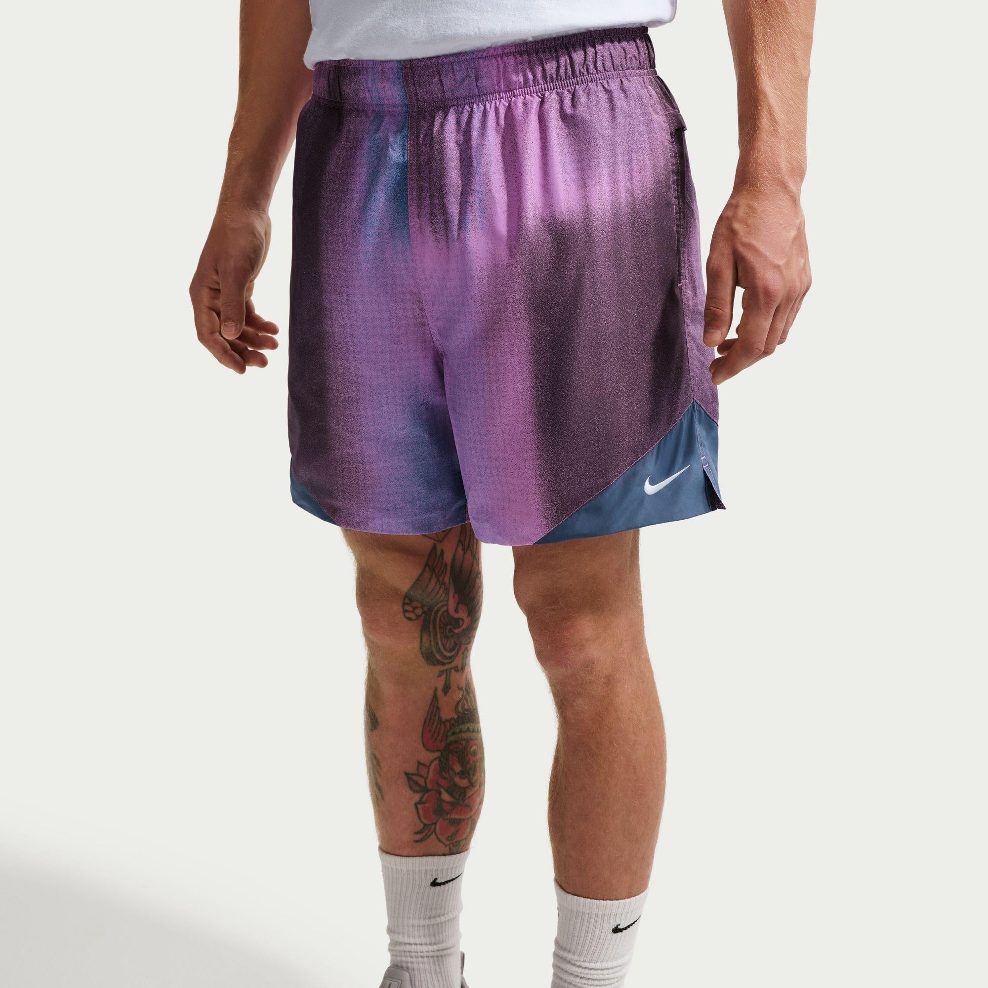 Nike Windrunner “Sunset
