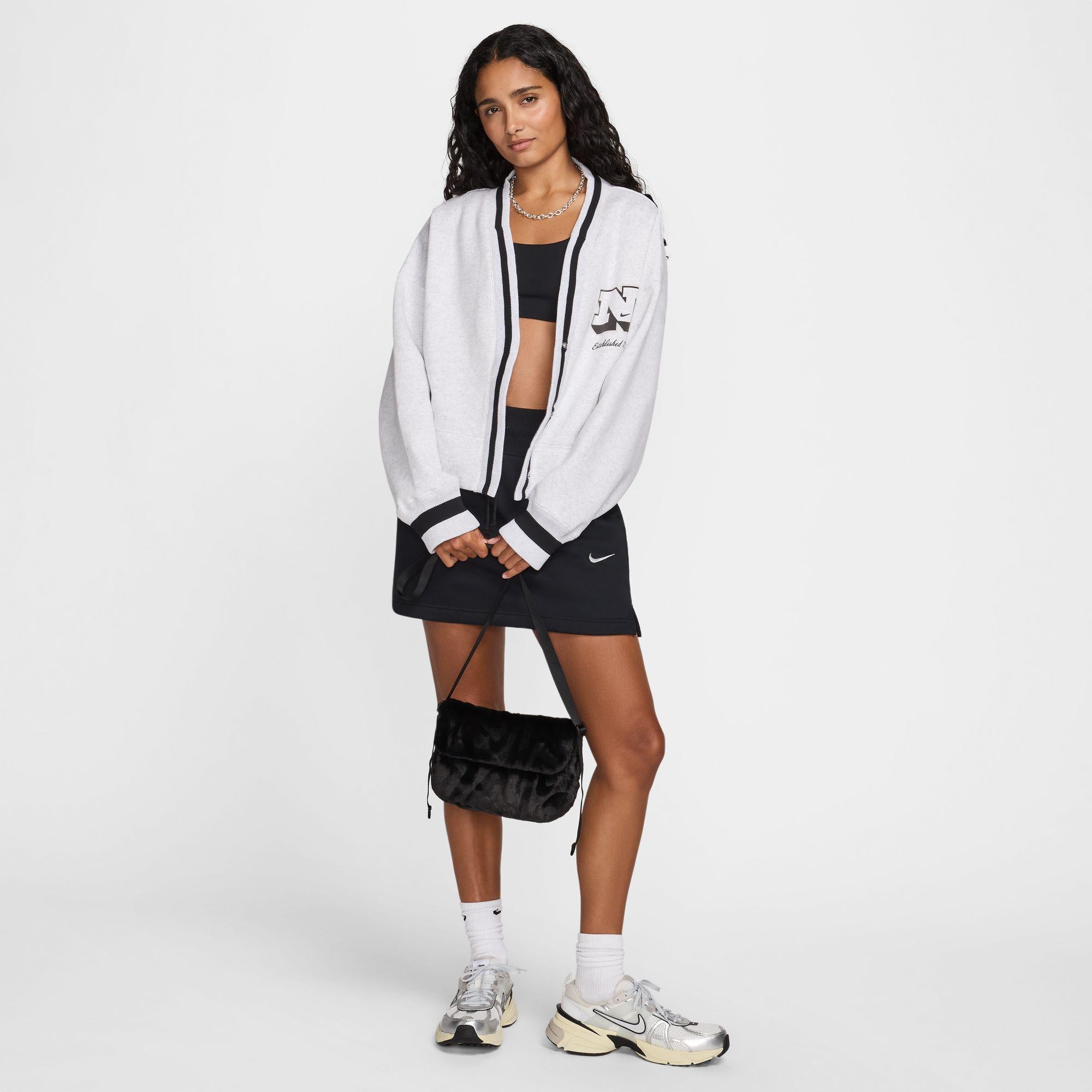 Nike Sportswear Futura 365 Black