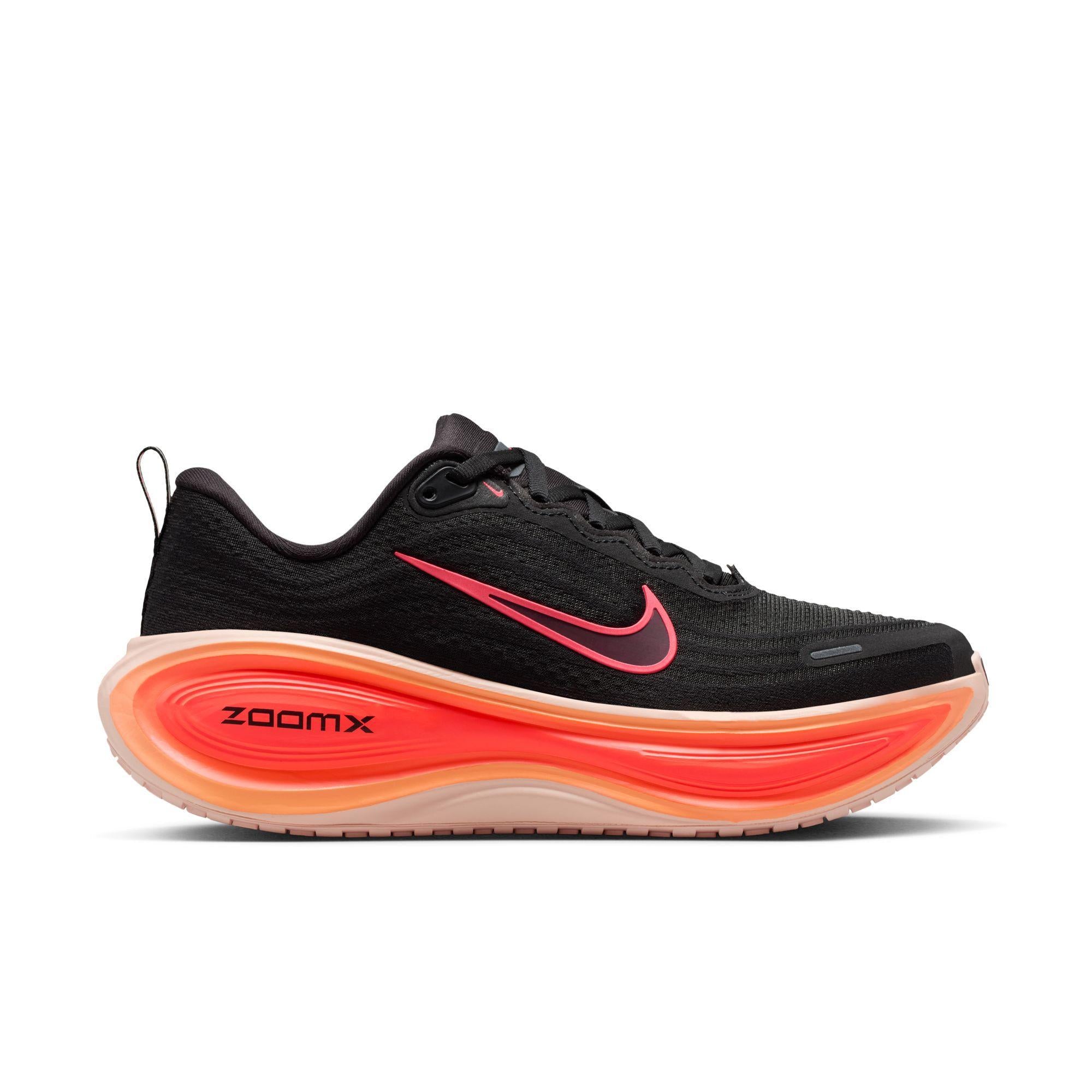 Women Nike Vomero Plus “Hot Lava”