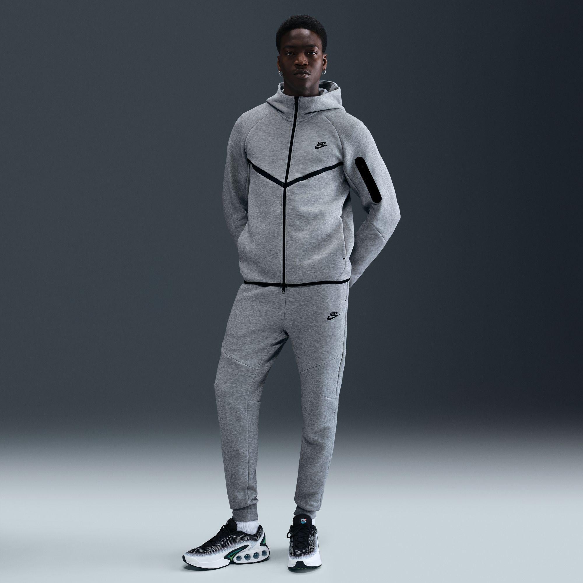 Nike Tech Men's Fleece Windrunner Full-Zip Jacket