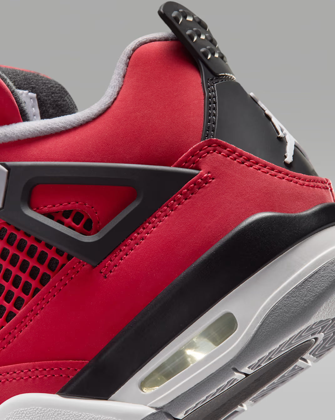 Air Jordan 4 Retro Gradeschool “Toro Bravo”