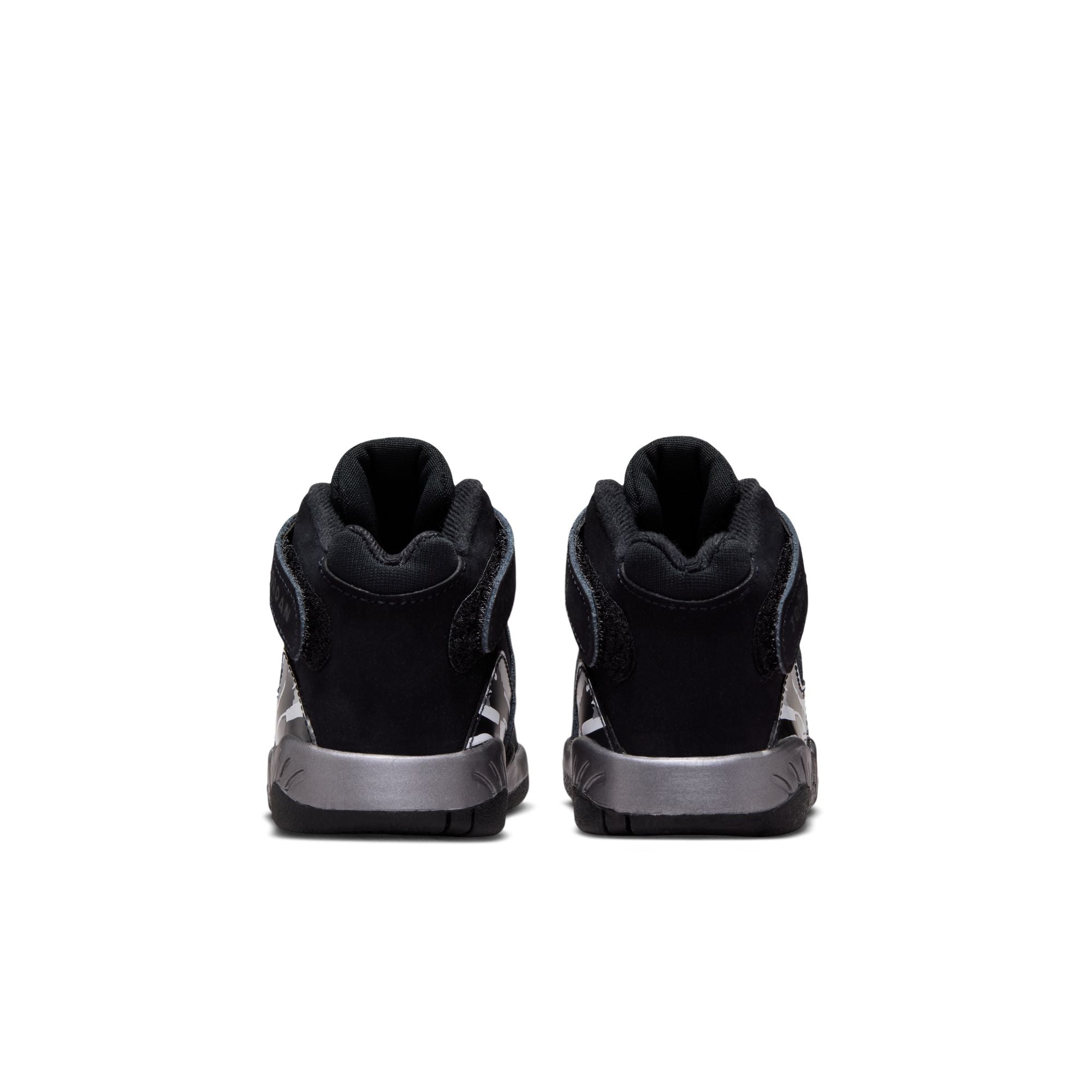 Jordan 8 Retro “Chrome