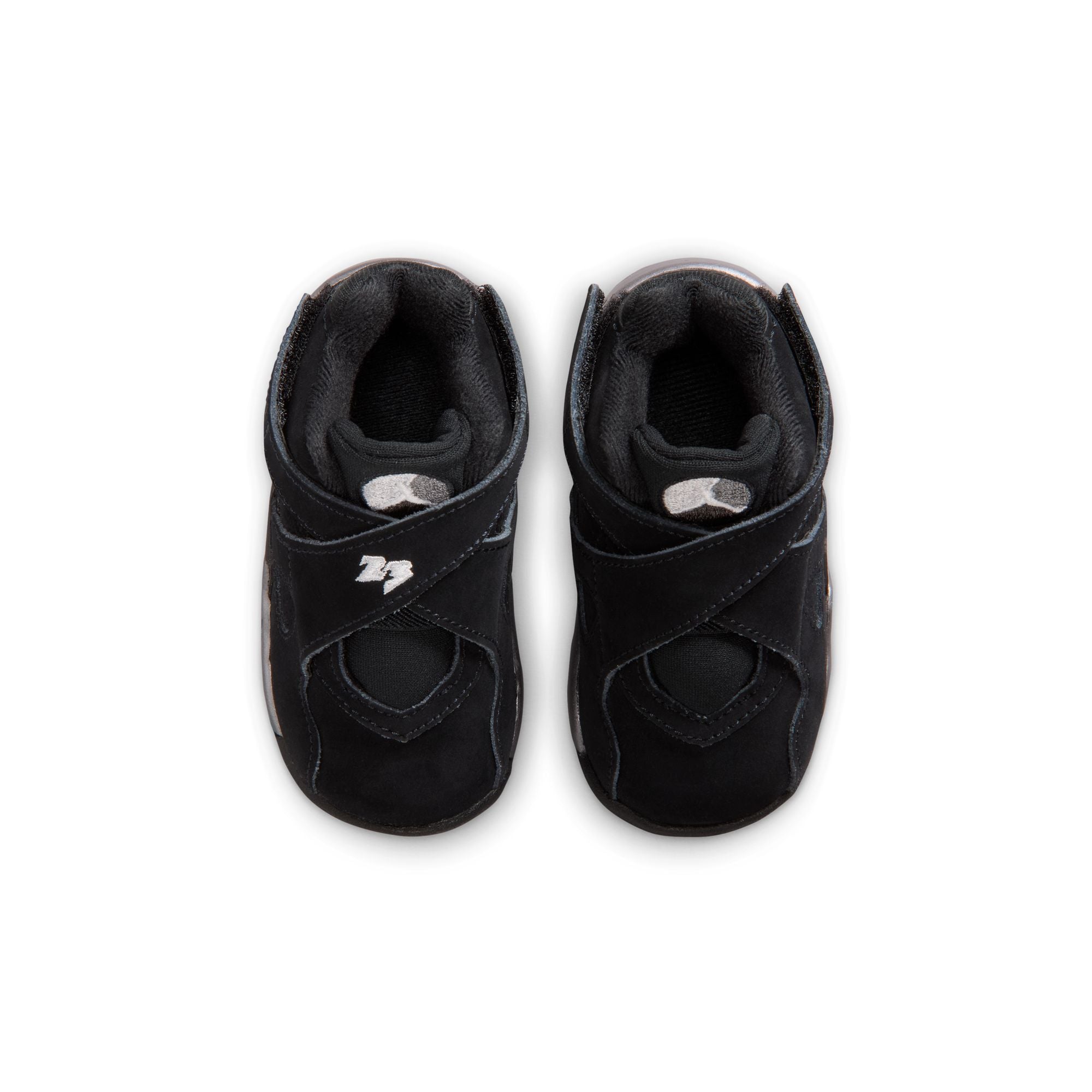 Jordan 8 Retro “Chrome