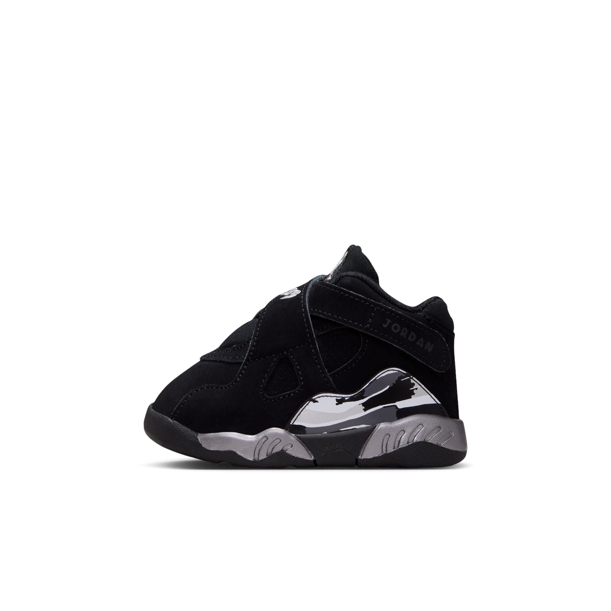 Jordan 8 Retro “Chrome