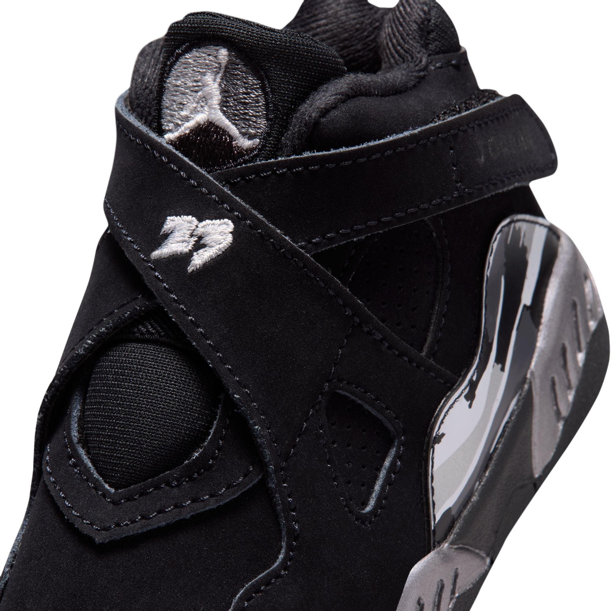 Jordan 8 Retro “Chrome