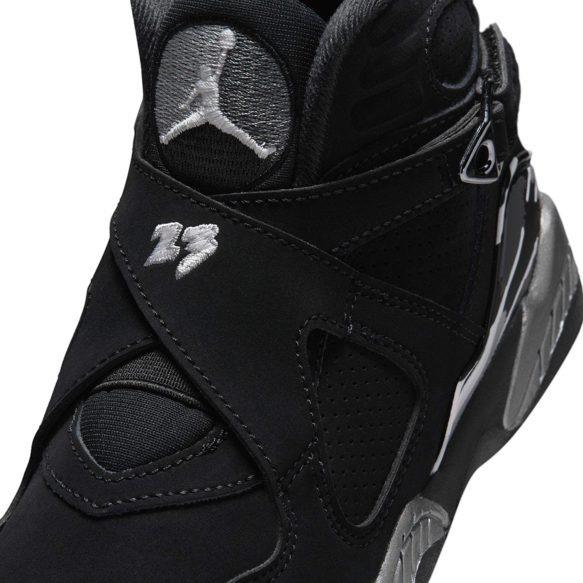Jordan 8 Retro “Chrome